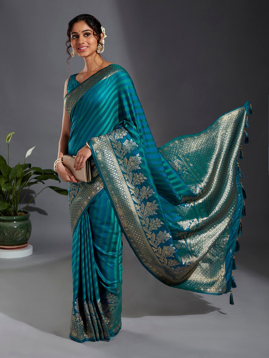 

panchhi Striped Zari Satin Banarasi Saree, Teal