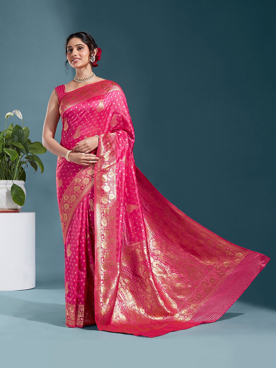 

panchhi Ethnic Motif Woven Design Zari Satin Banarasi Saree, Pink