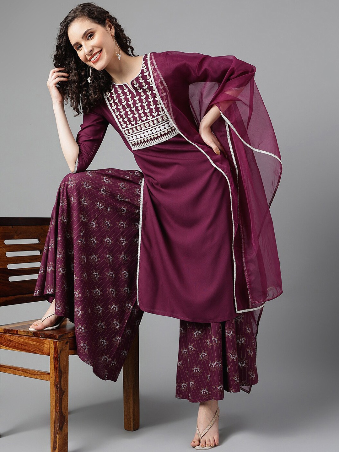 

Khushal K Ethnic Motifs Embroidered Kurta with Palazzos & Dupatta, Purple