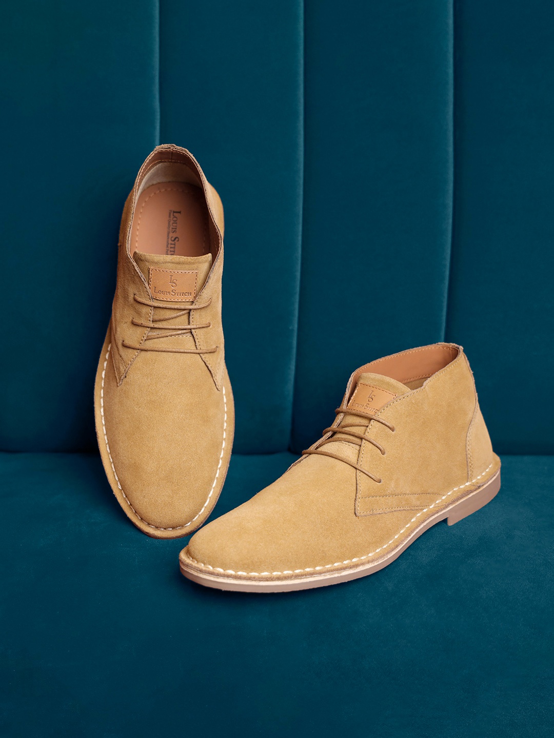 

LOUIS STITCH Men Mid-Top Solid Suede Desert Boots, Beige