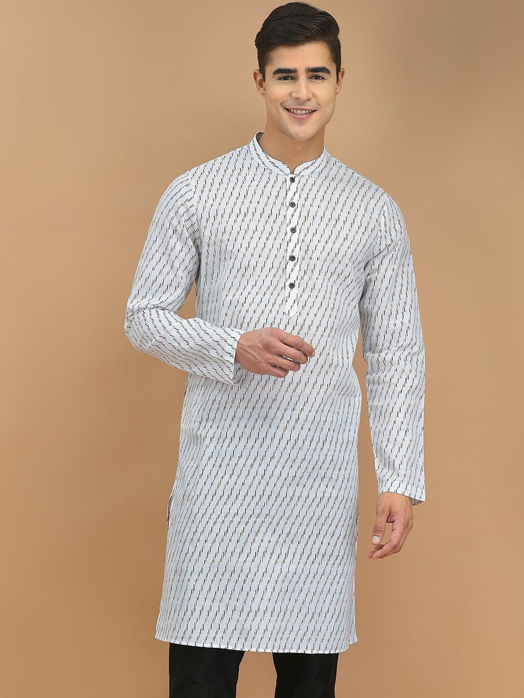 

DEYANN Mandarin Collar Geometric Printed Straight Cotton Kurta, White