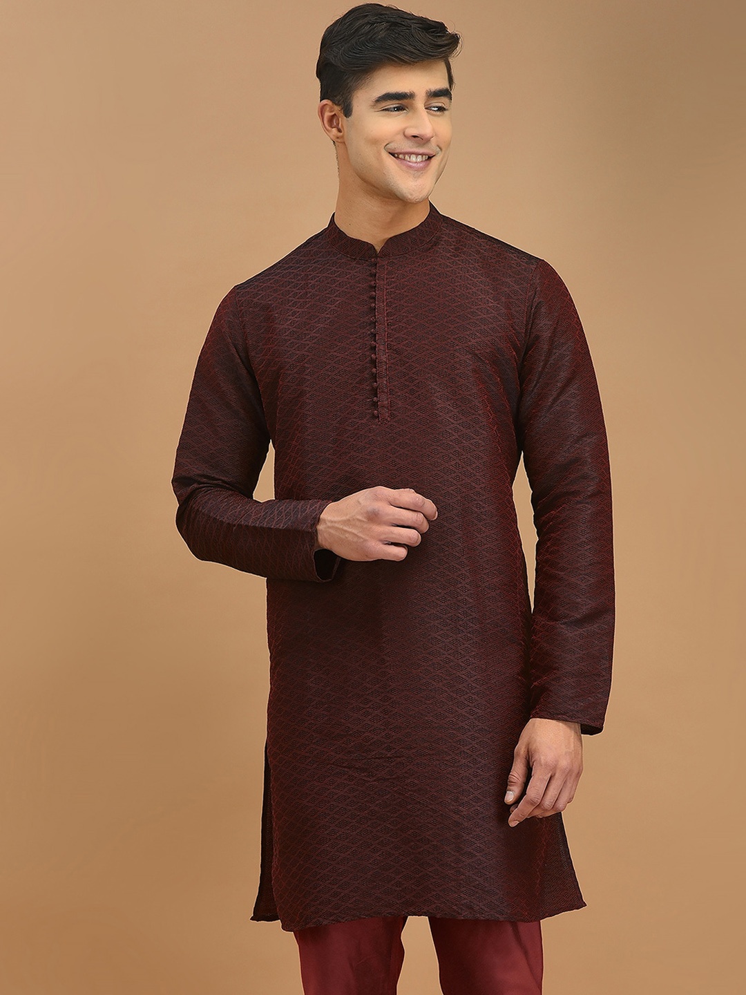 

DEYANN Mandarin Collar Ethnic Motifs Woven Design Straight Cotton Kurta, Maroon