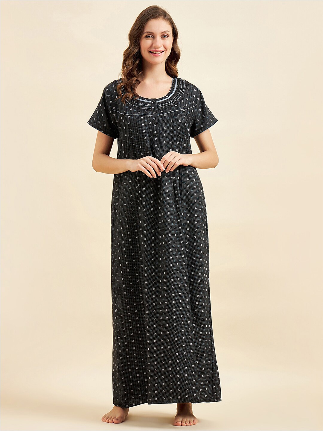 

Sweet Dreams Black & White Floral Printed Maxi Nightdress