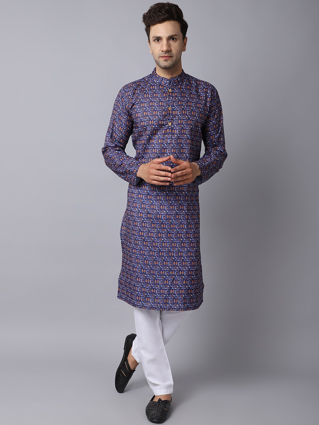 

Murta Trends Mandarin Collar Ethnic Motifs Printed Regular Kurta with Pyjamas, Navy blue