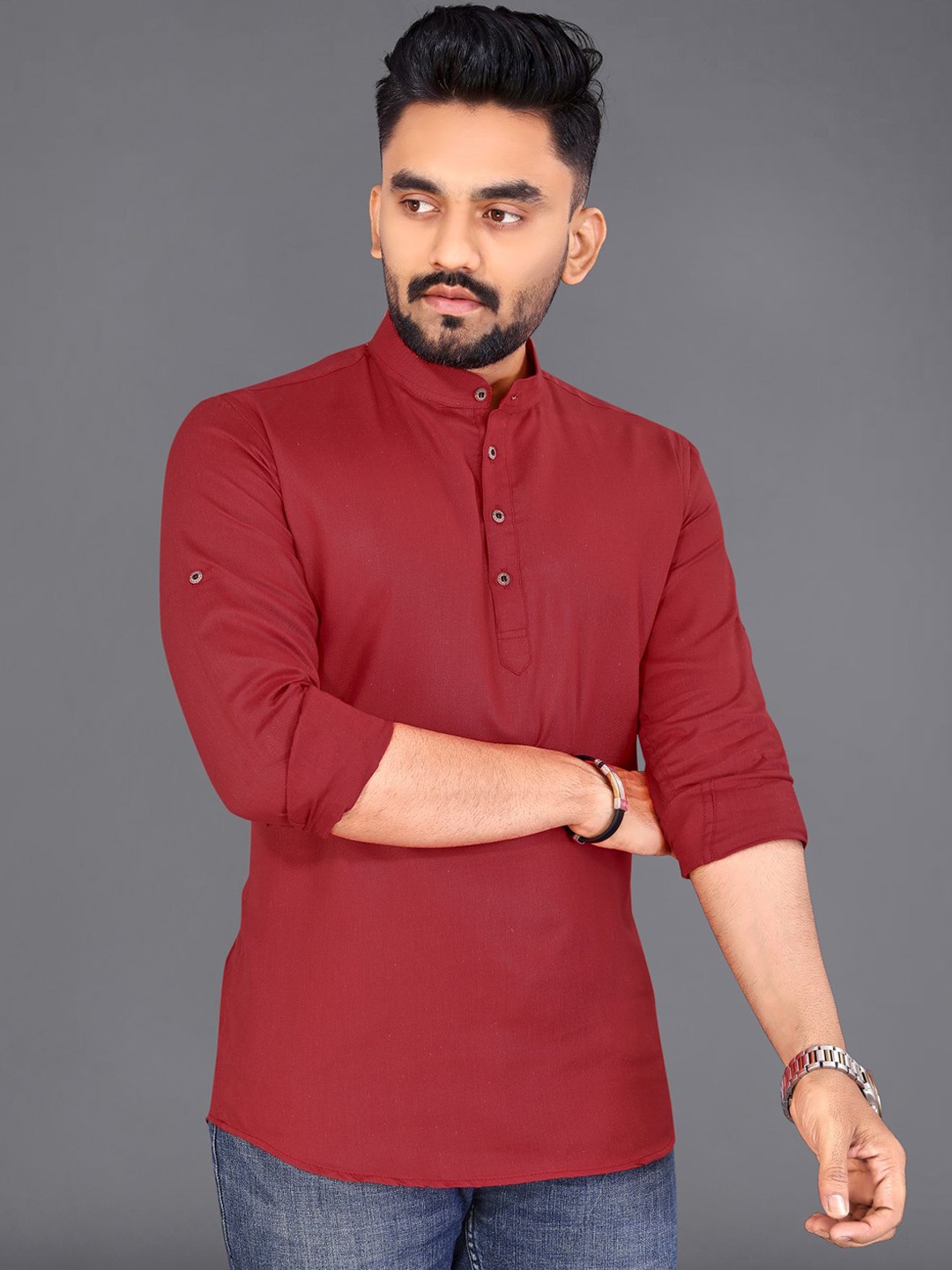 

ADWYN PETER Band Collar Curved Cotton Kurta, Maroon