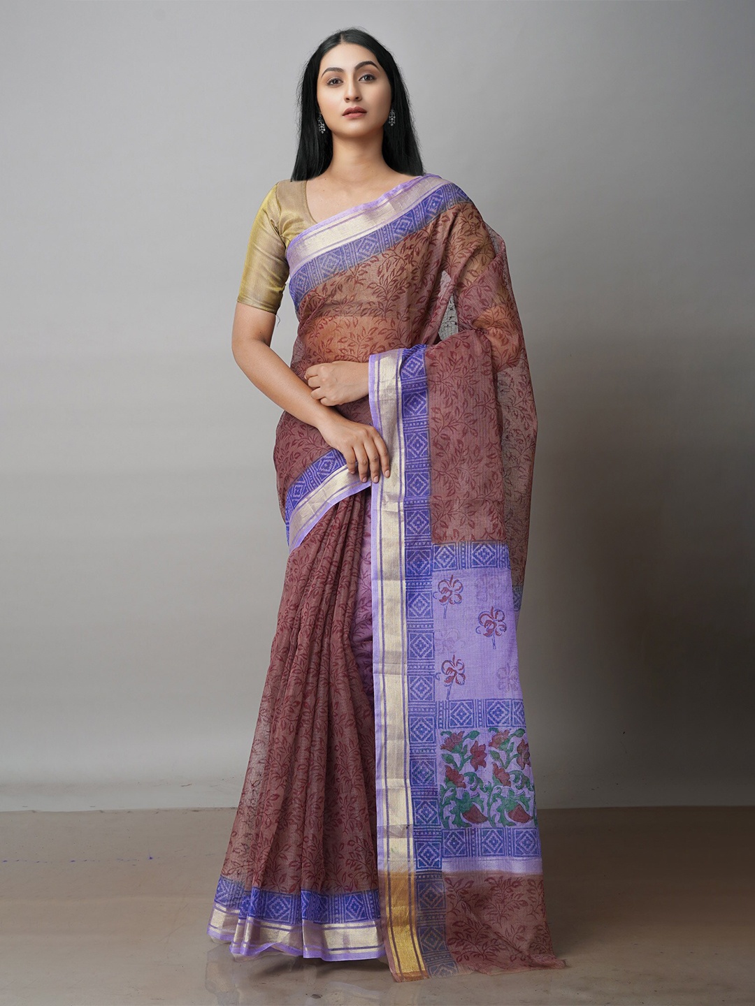 

Unnati Silks Floral Zari Pure Cotton Kota Saree With Blouse Piece, Burgundy