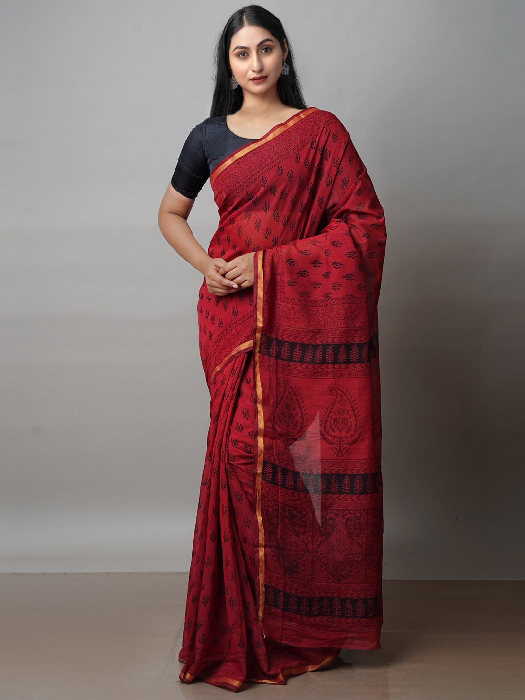 

Unnati Silks Red & Black Ethnic Motifs Zari Chanderi Saree