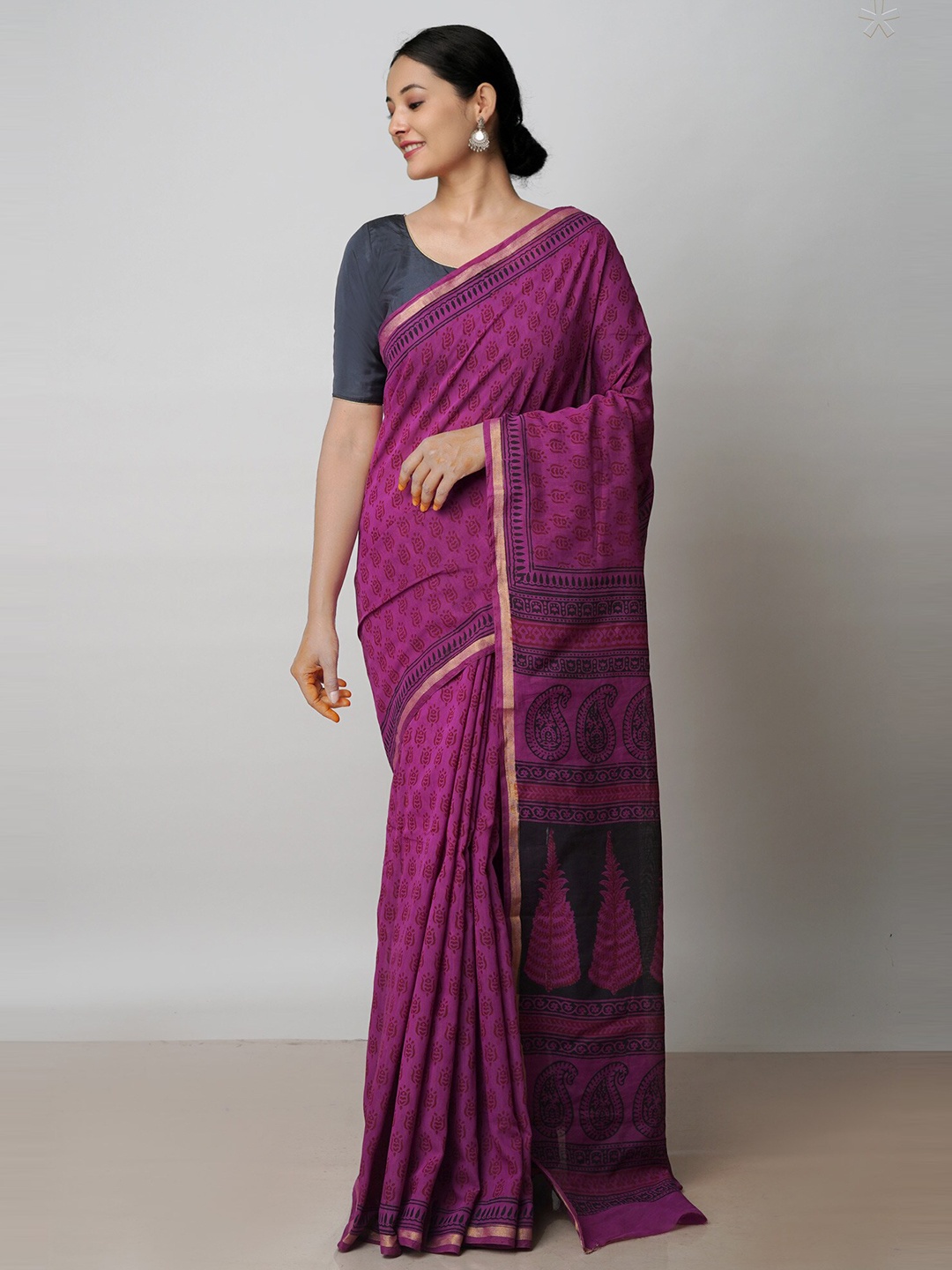 

Unnati Silks Floral Printed Zari Chanderi Saree, Purple