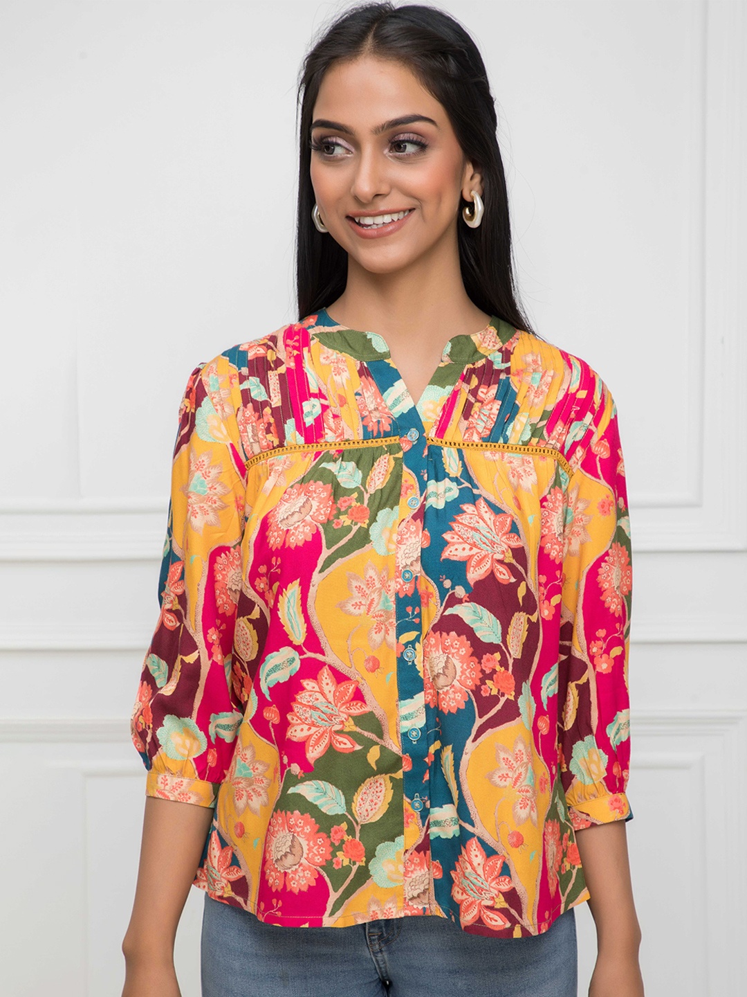 

Myshka Mandarin Collar Floral Printed Three-Fourth Sleeves Top, Yellow