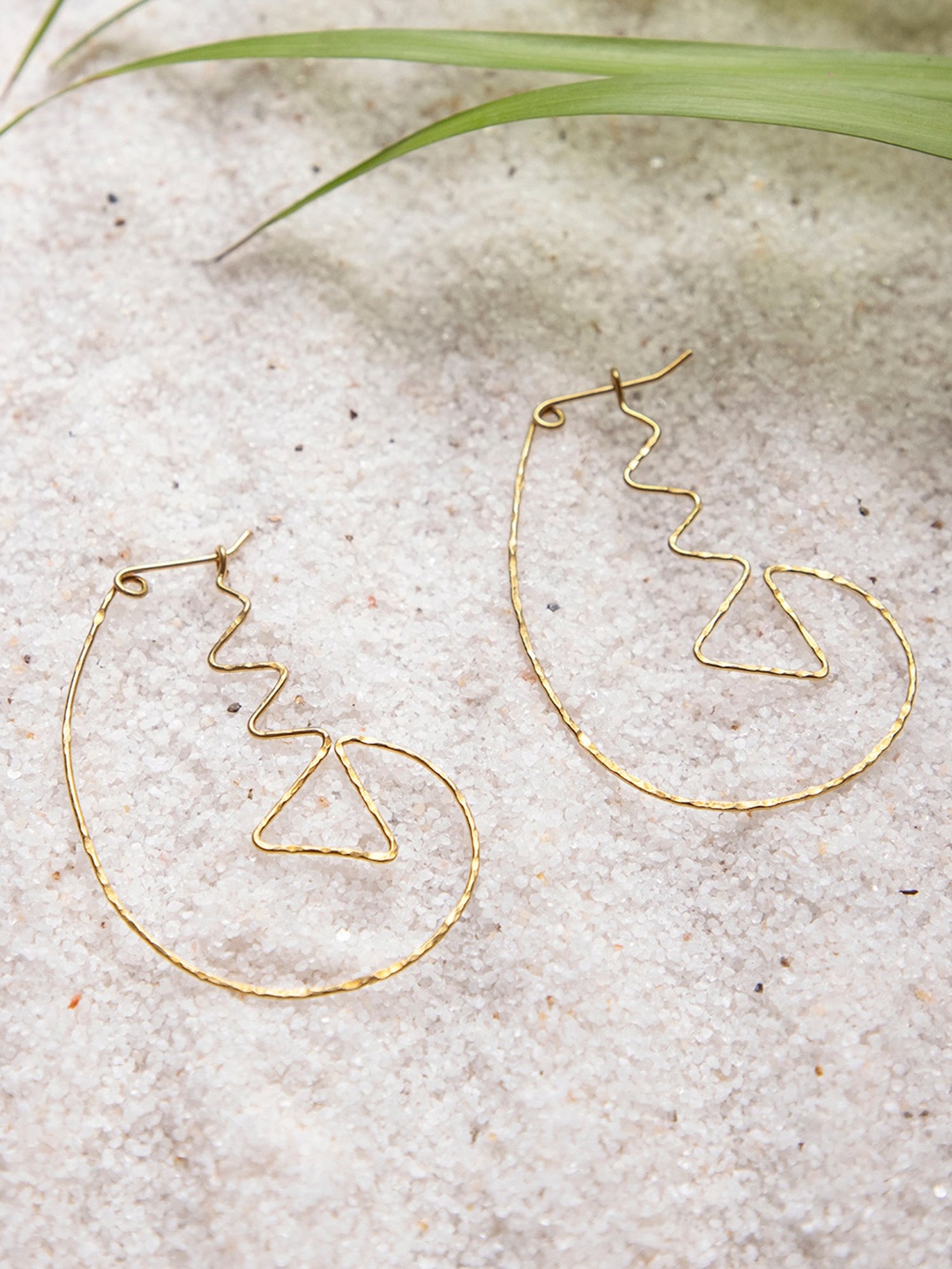 

Studio One Love Contemporary Hoop Earrings, Gold
