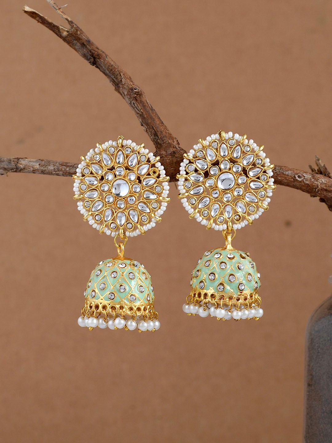 

DASTOOR Brass-Plated Dome Shaped Kundan Studded Jhumkas, Gold