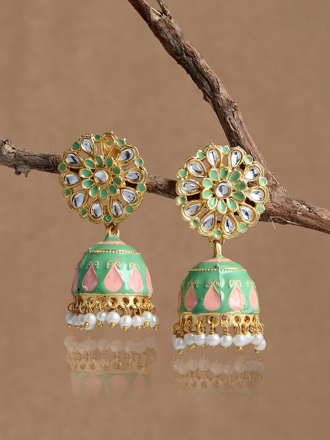 

DASTOOR Brass-Plated Dome Shaped Kundan Studded Jhumkas, Gold