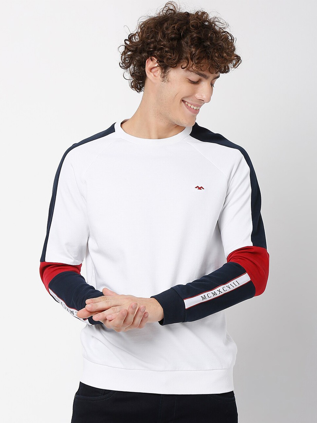 

Mufti Colourblocked Slim Fit Full Sleeves Pure Cotton Sweatshirt, White
