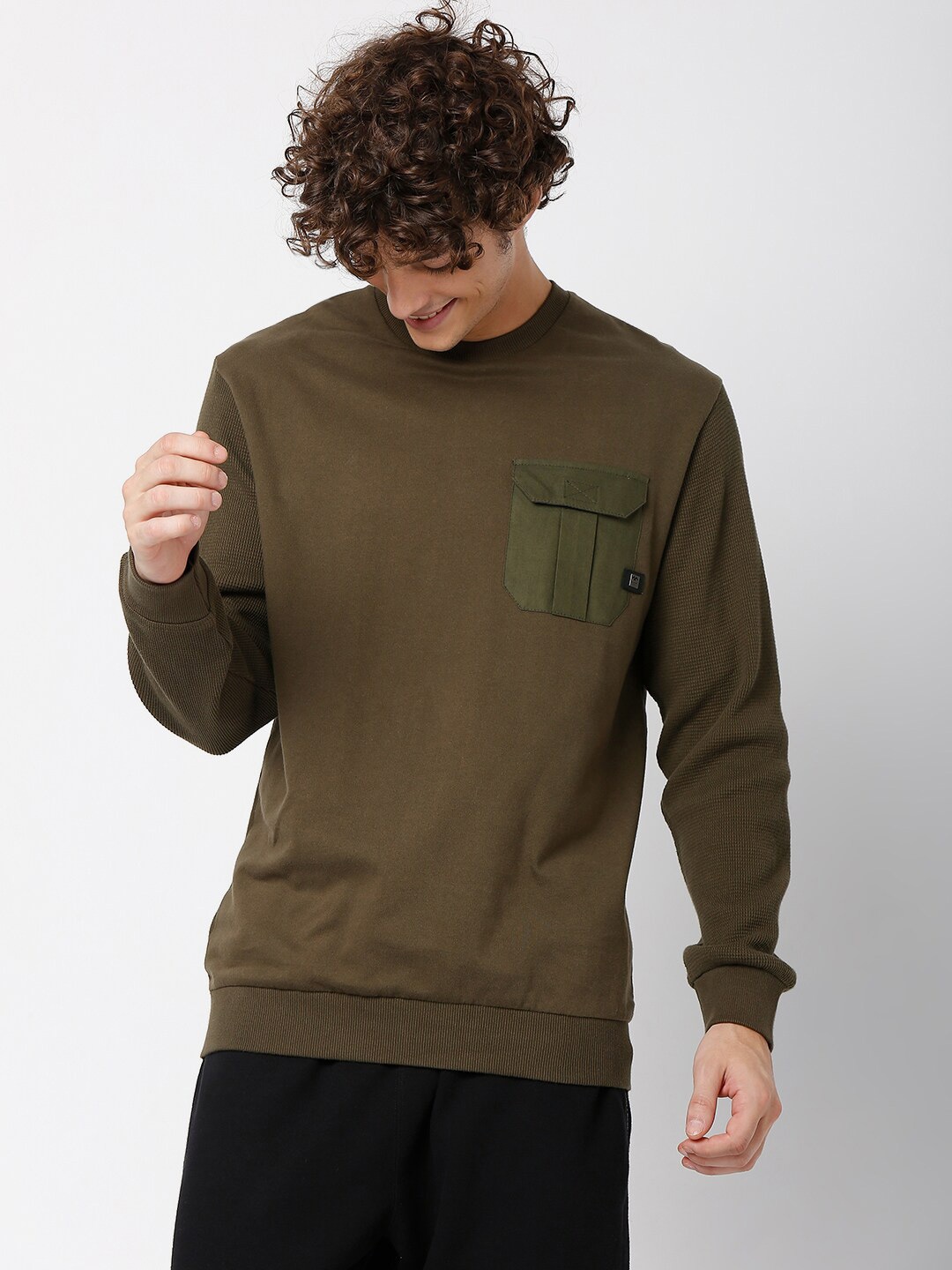 

Mufti Men Slim Fit Sweatshirt, Olive