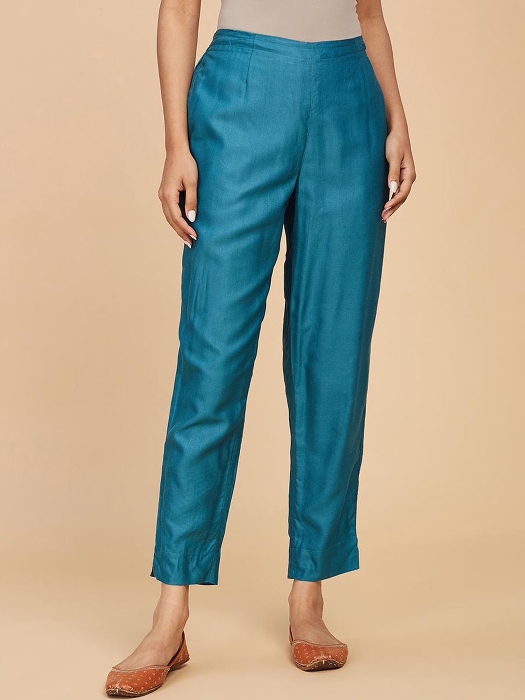 

Fabindia Women Mid-Rise Trousers, Blue