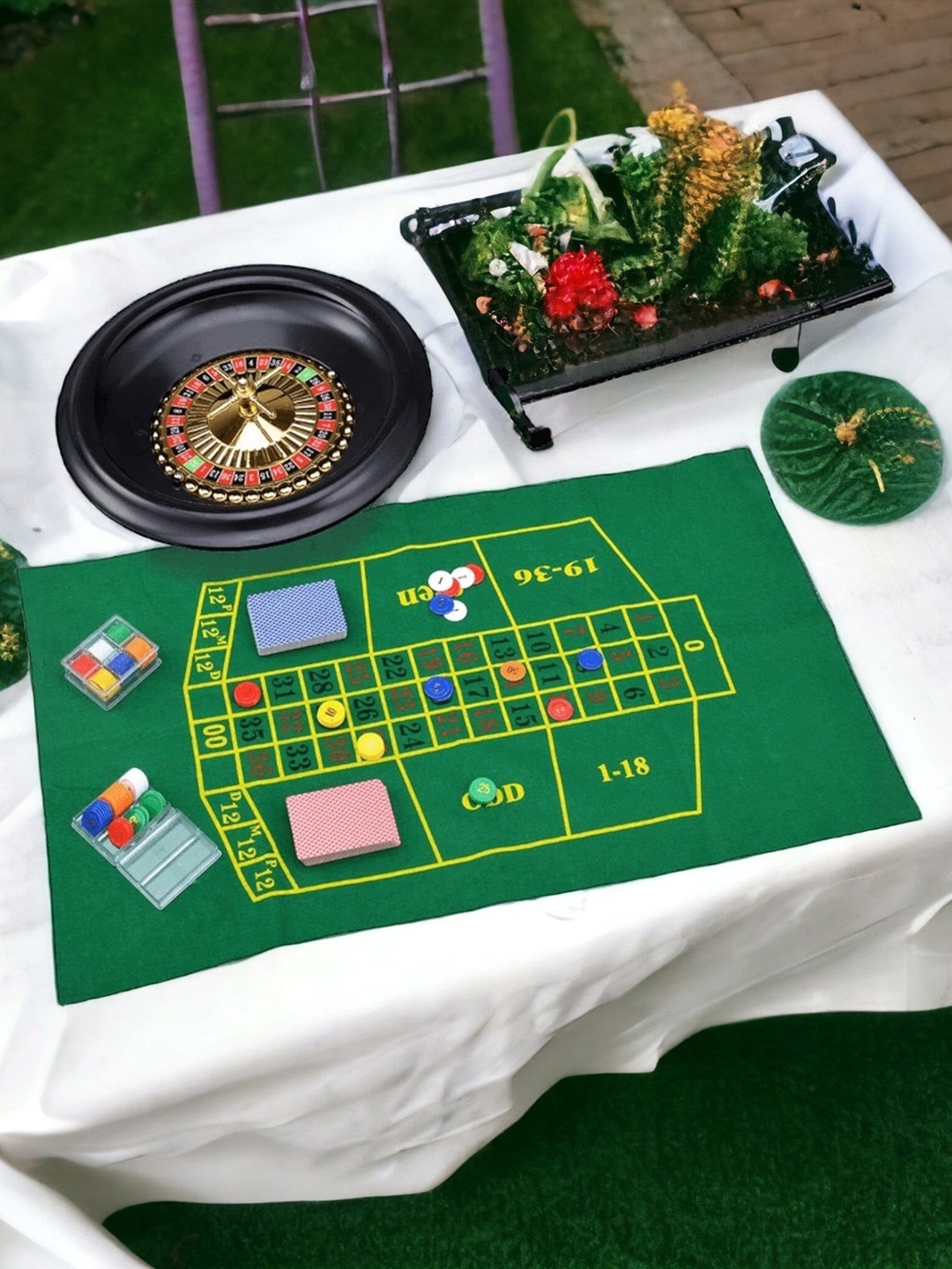 

CHOCOZONE Mat Chips & Cards Casino Games, Green