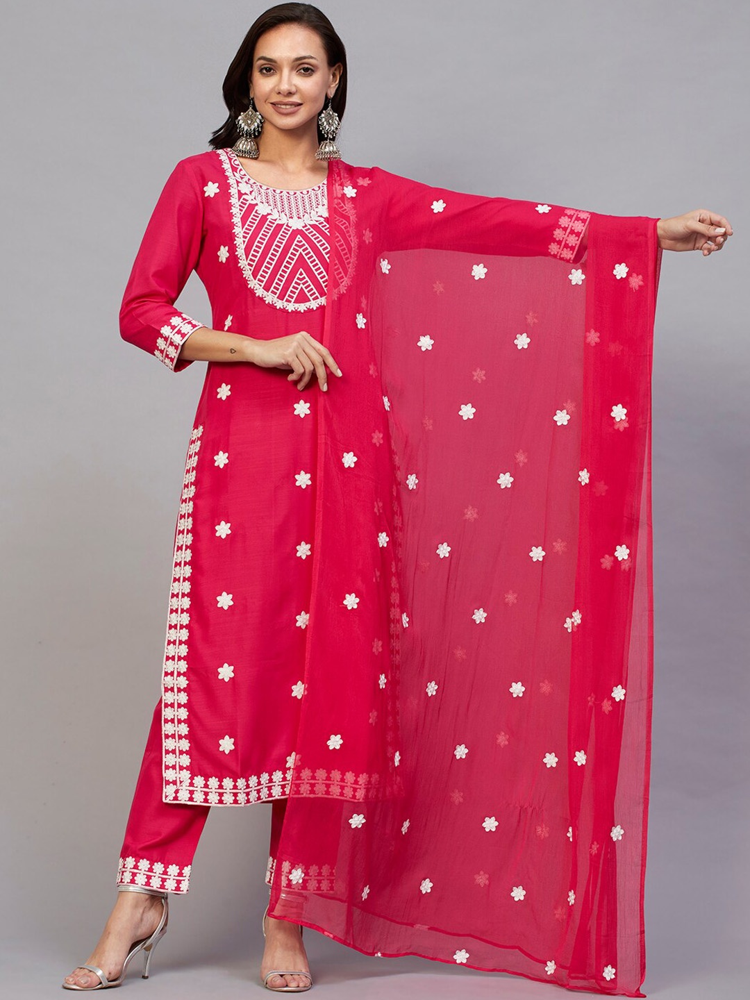 

KALINI Floral Embroidered Regular Thread Work Kurta with Trousers & With Dupatta, Pink