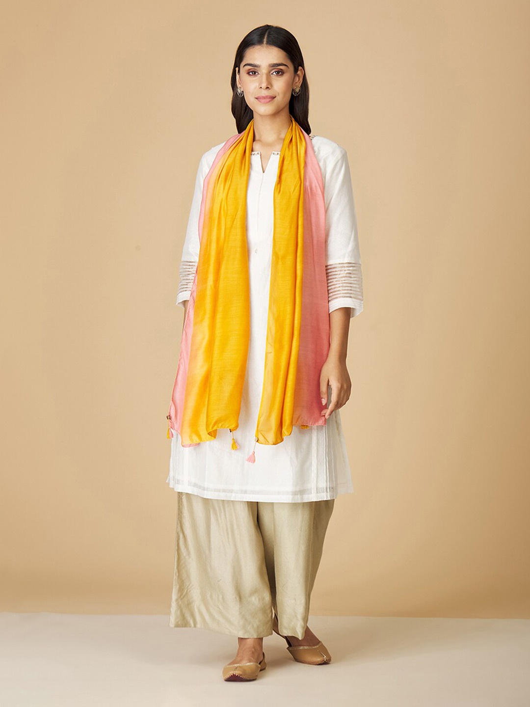 

Fabindia Women Colourblocked Stole With Tasselled Border, Mustard