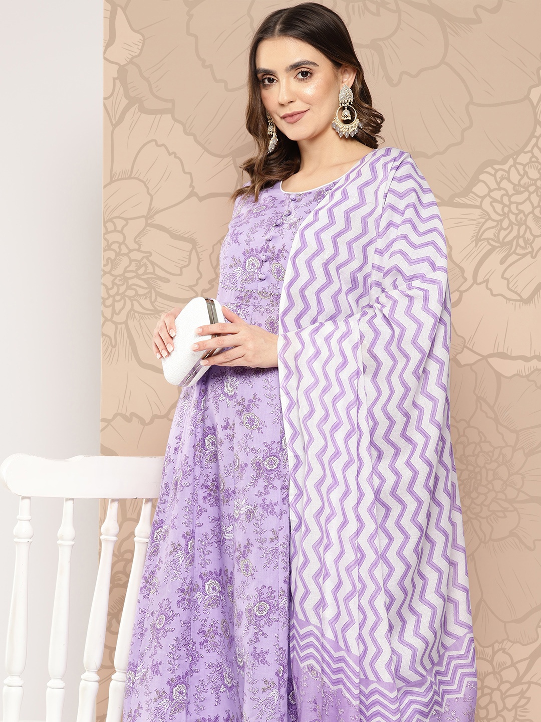 

Yufta Women Floral Printed Gotta Patti Pure Cotton Kurta with Trousers & With Dupatta, Purple