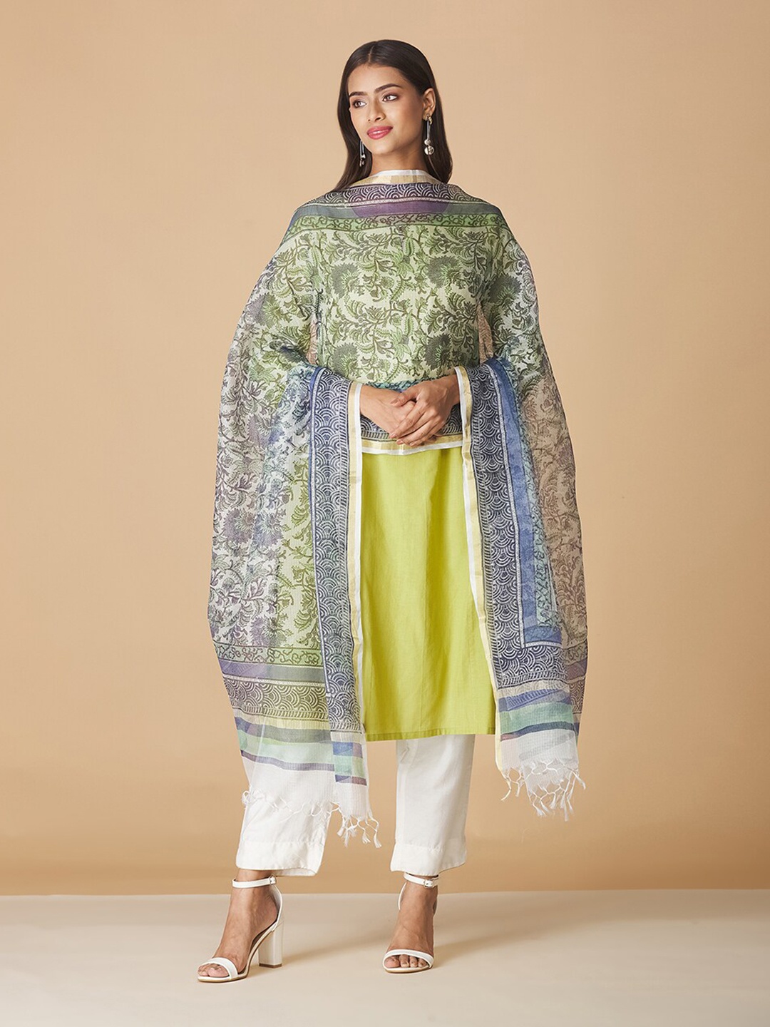 

Fabindia Floral Printed Dupatta, Navy blue