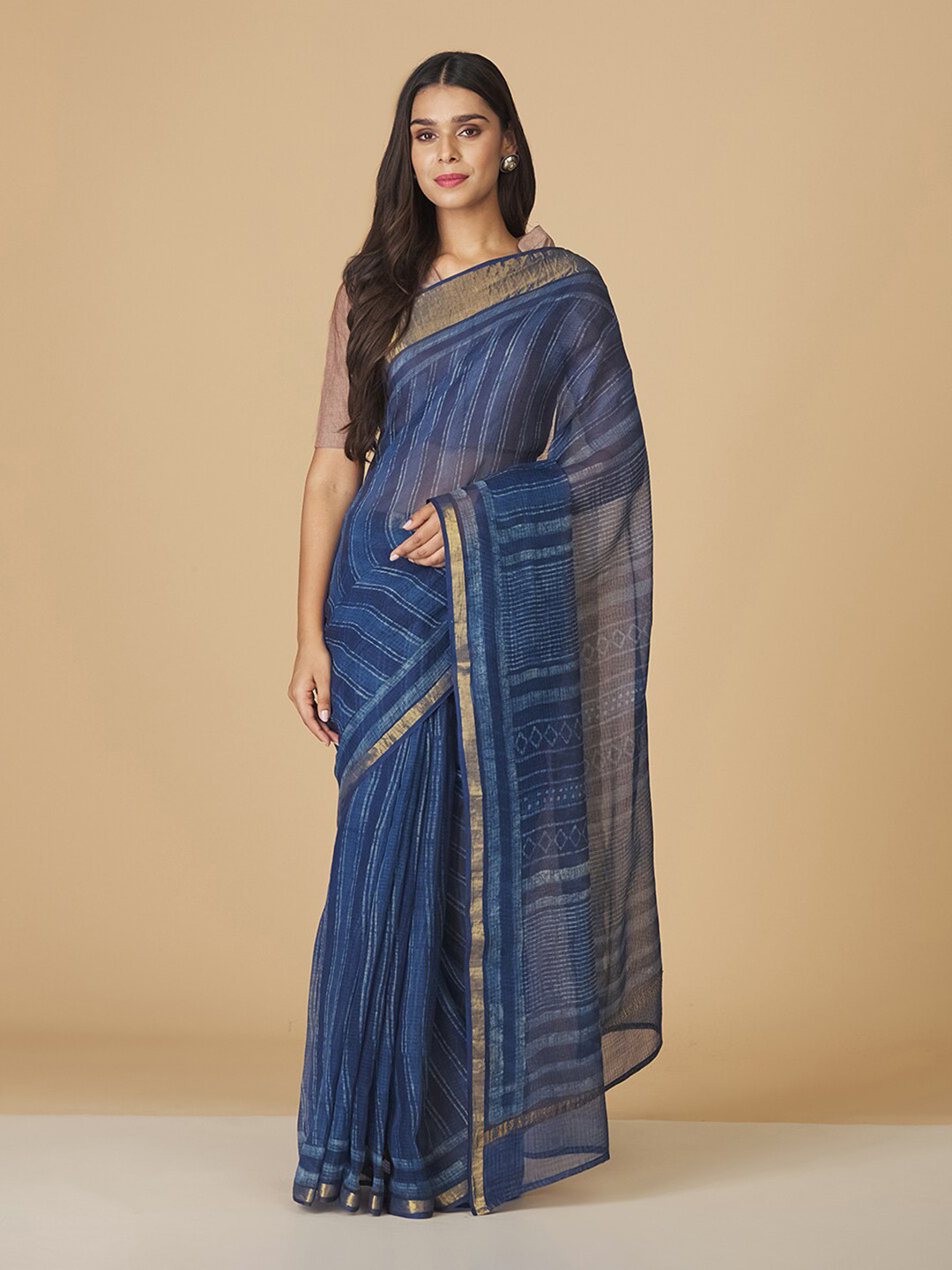 

Fabindia Dabu Printed Zari Pure Silk Dabu Saree, Blue