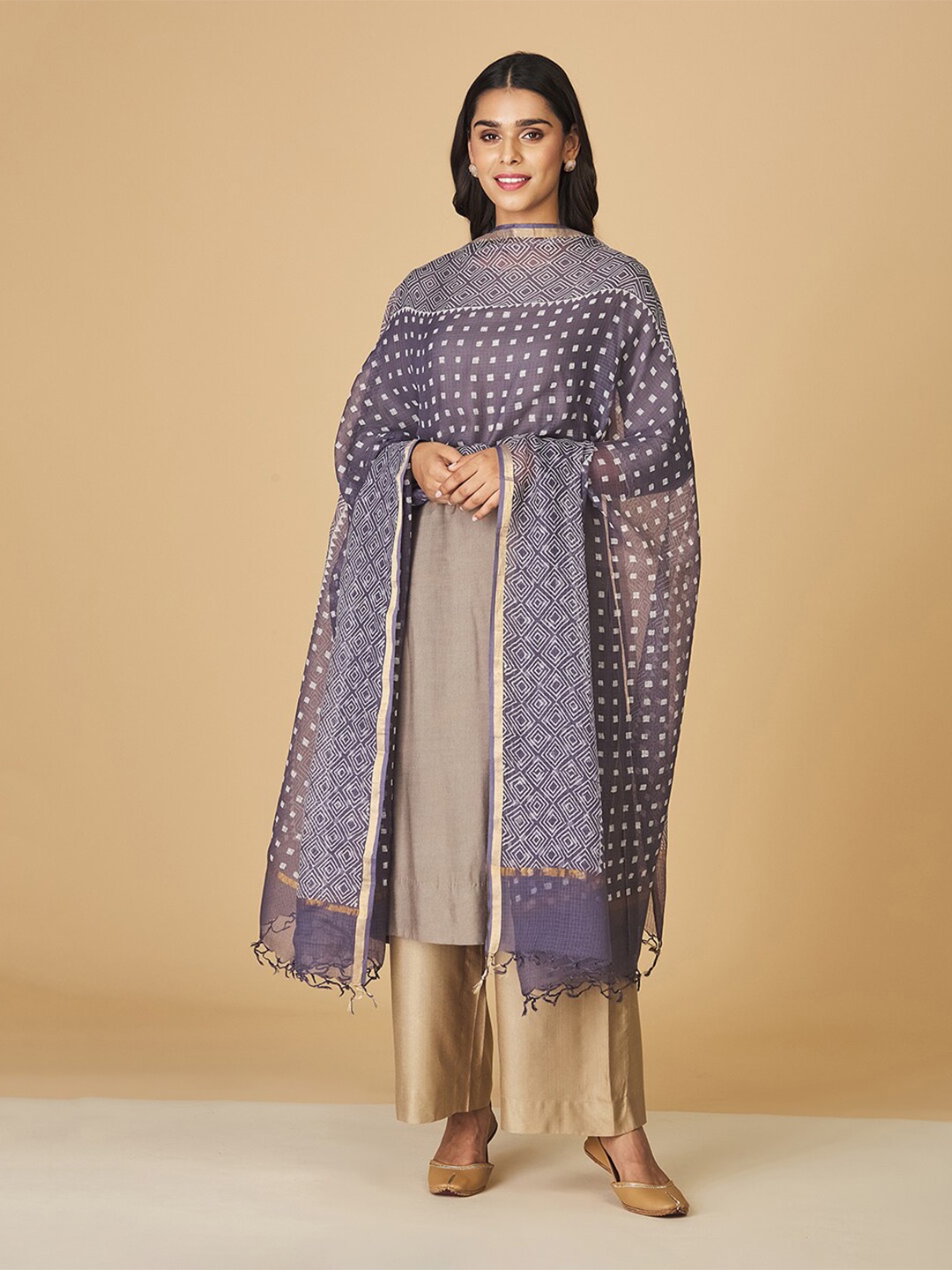 

Fabindia Geometric Printed Cotton Silk Dupatta with Zari, Blue