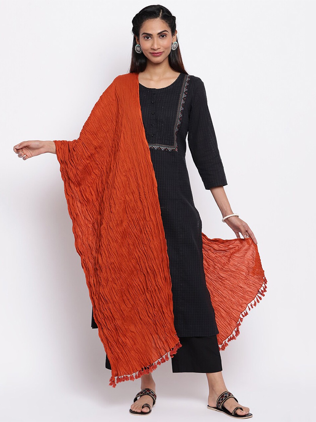 

Fabindia Soild Cotton Crinkle Dupatta, Rust