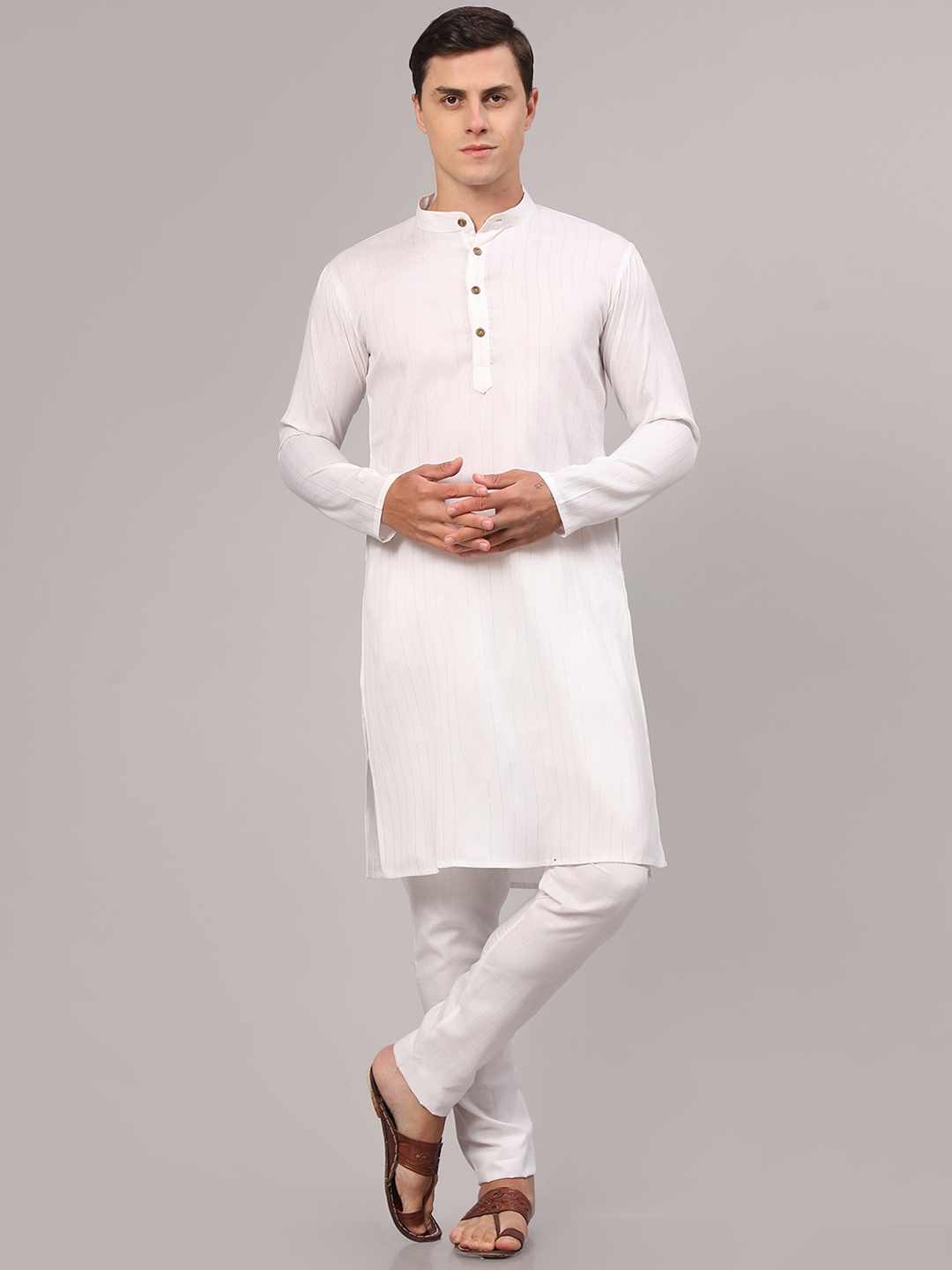 

Murta Trends Striped Zari Mandarin Collar Regular Kurta with Pyjamas, White