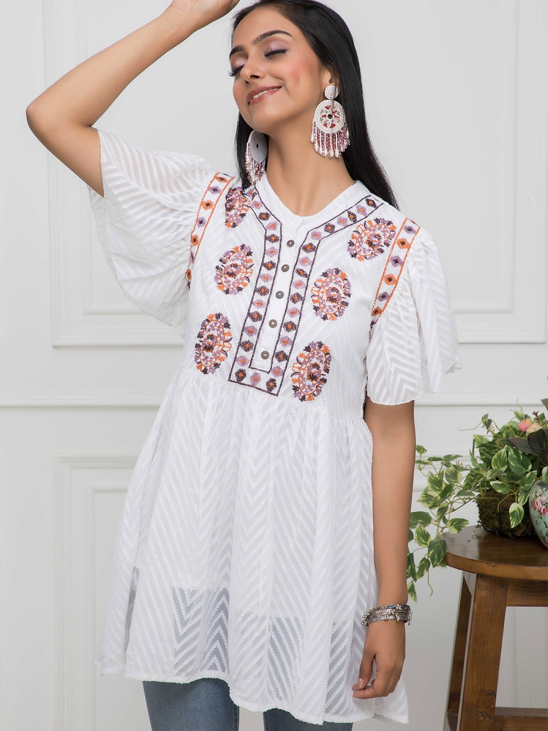 

Myshka Self Design Embroidered Flared Sleeves Tunic, White