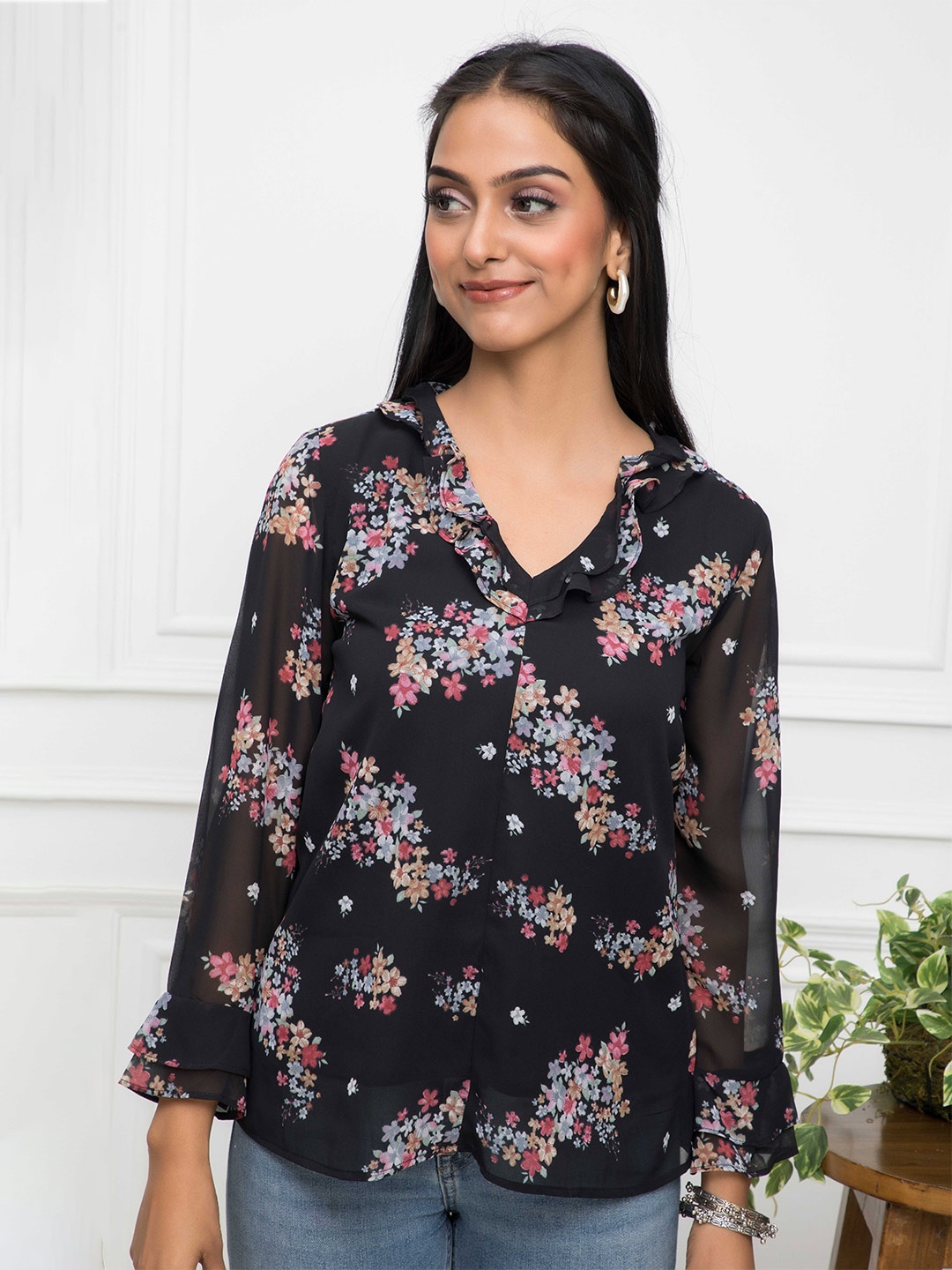 Myshka Floral Printed Bell Sleeves Top, Black