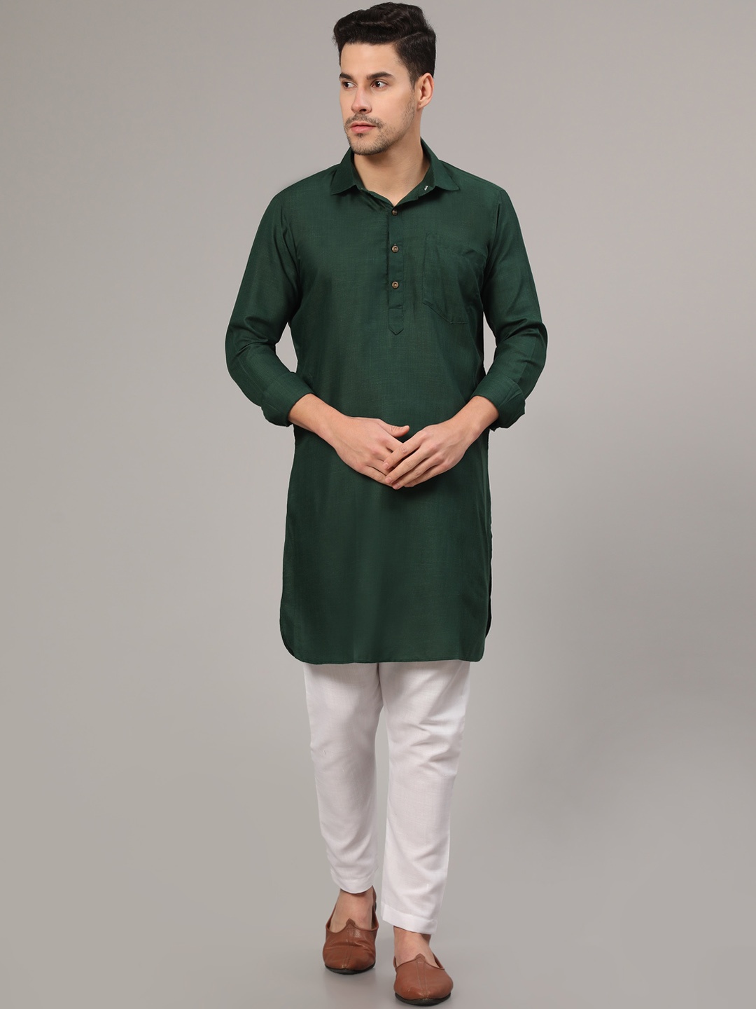 

Murta Trends Regular Kurta with Pyjamas, Green