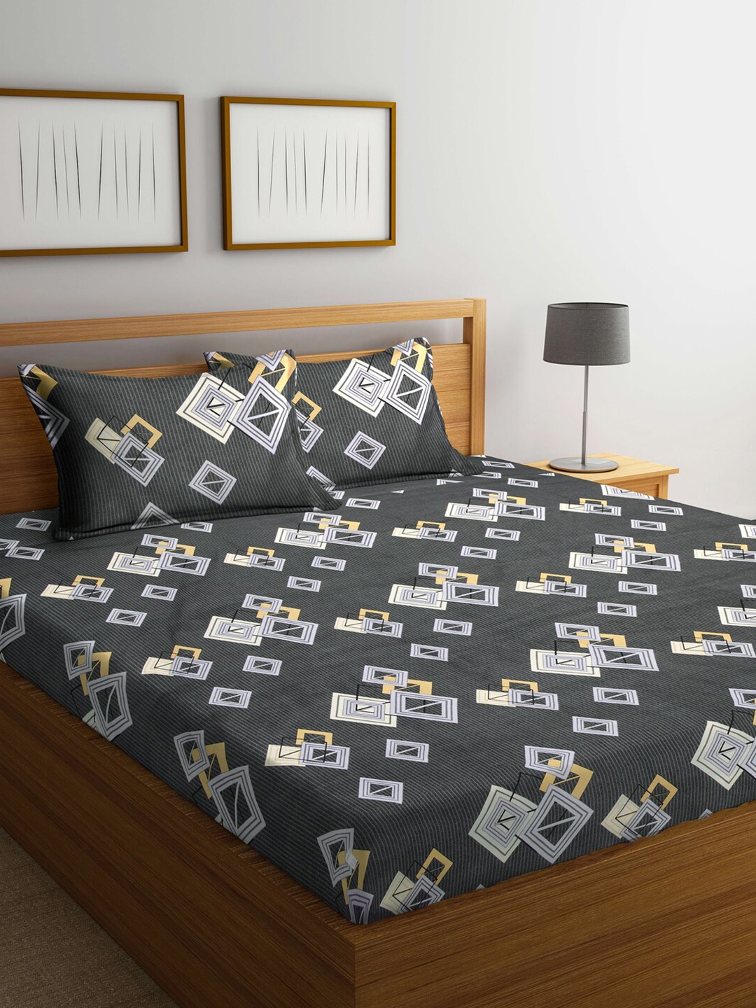 

FABINALIV Black & Grey Geometric Printed 300 TC Fitted King Bedsheet & 2 Pillow Covers