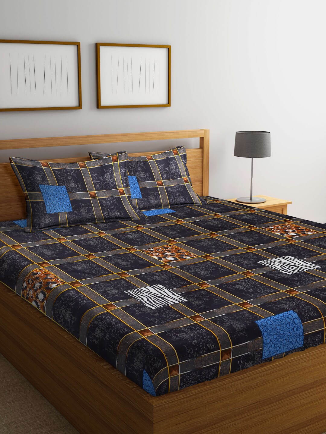 

FABINALIV Black & Yellow Geometric 300 TC Fitted King Bedsheet With 2 Pillow Covers