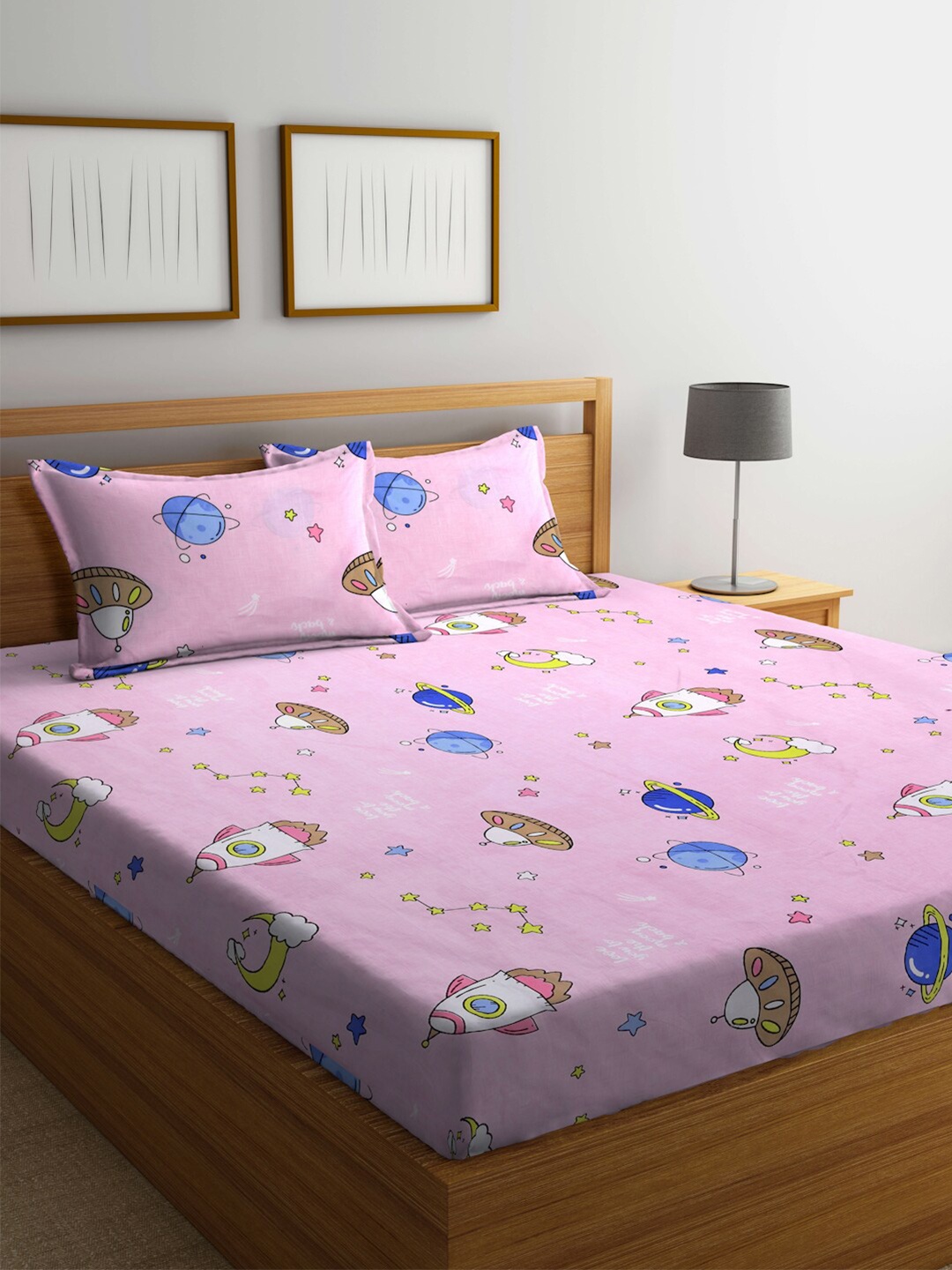 

FABINALIV Pink & Blue Cartoon Print 300 TC Fitted King Bedsheet & 2 Pillow Covers