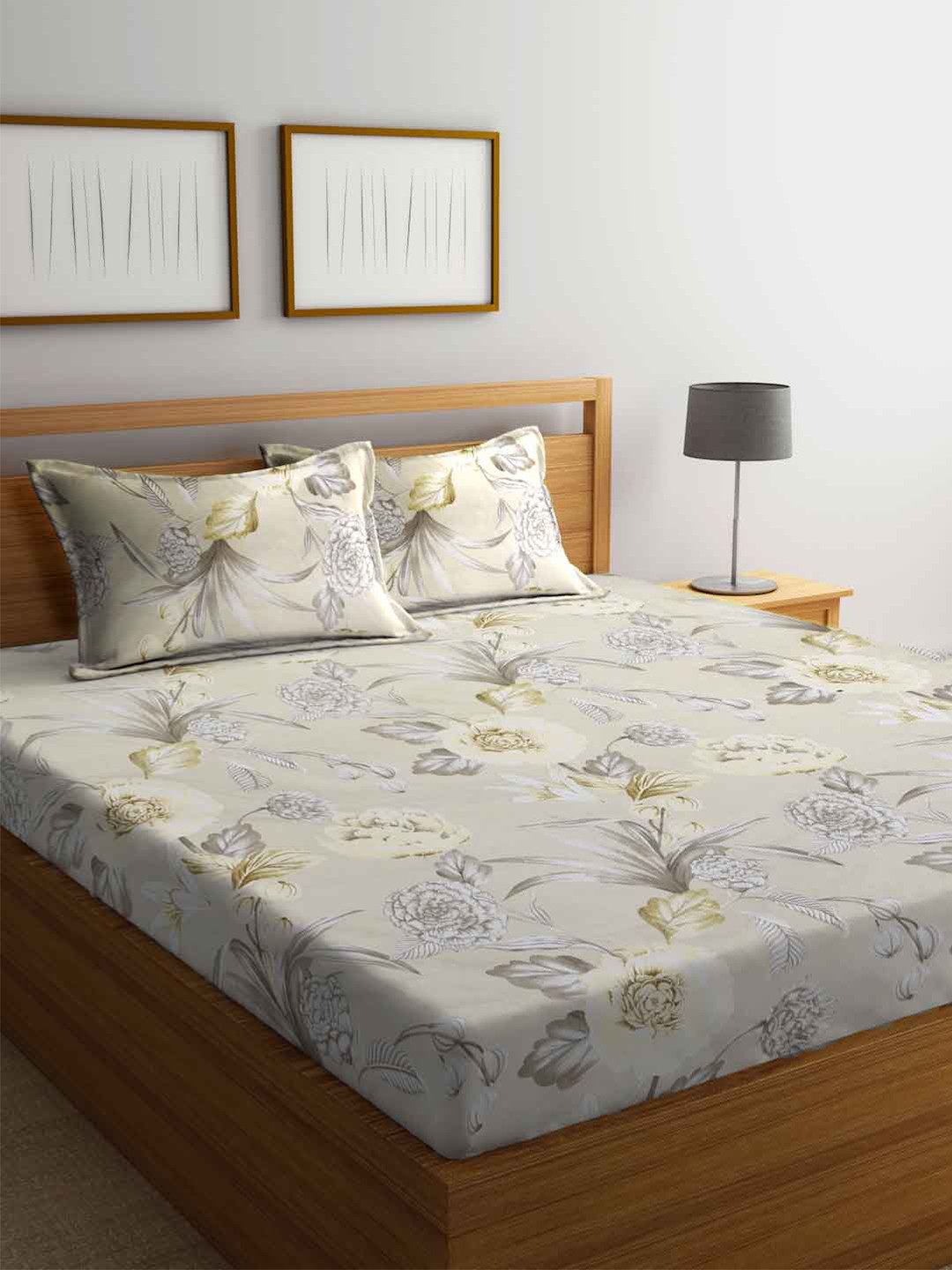 

FABINALIV Cream-Coloured & White Floral 300 TC Fitted King Bedsheet With 2 Pillow Covers