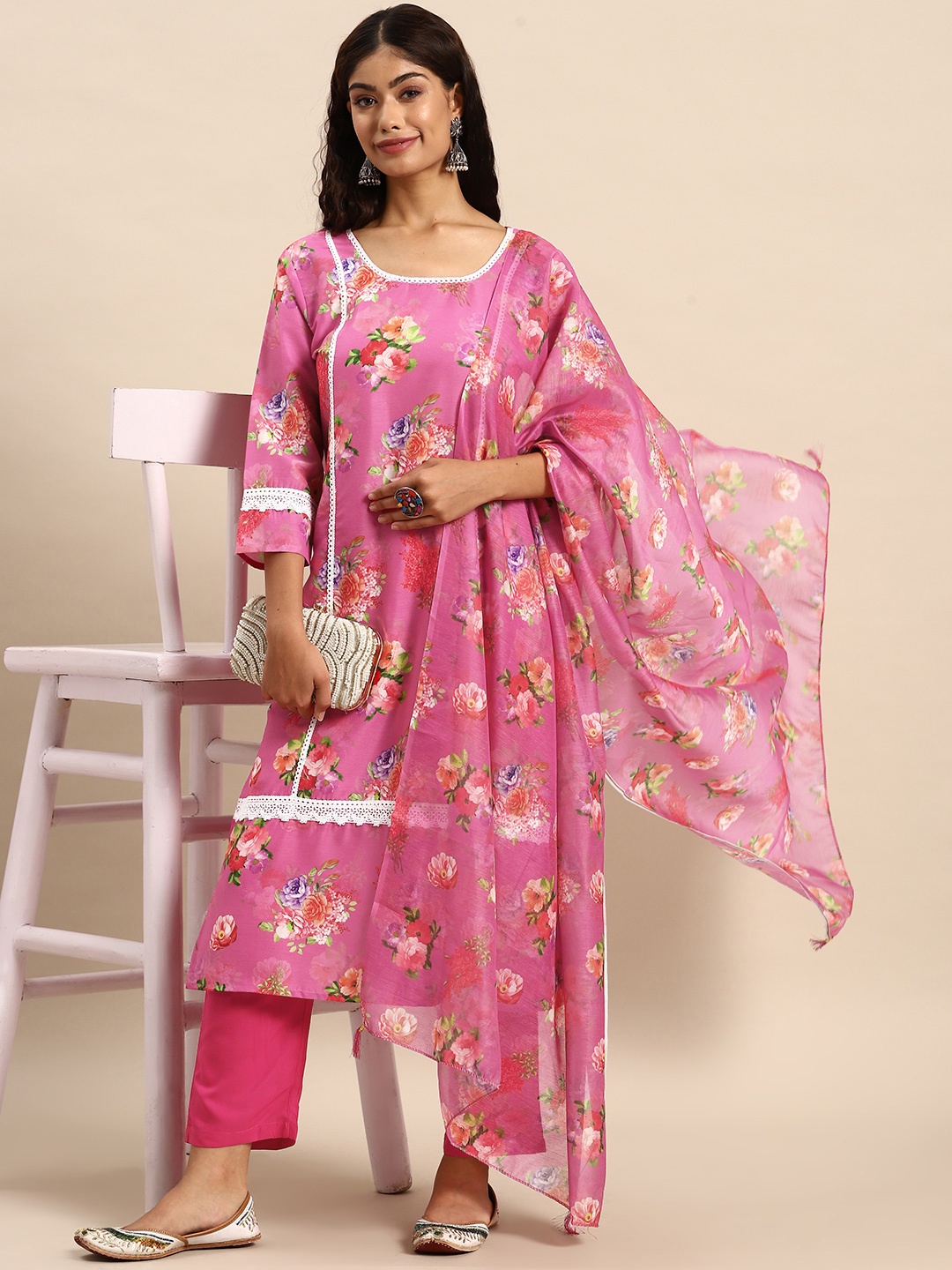 

Sangria Women Floral Printed Regular Kurta with Trousers & With Dupatta, Pink