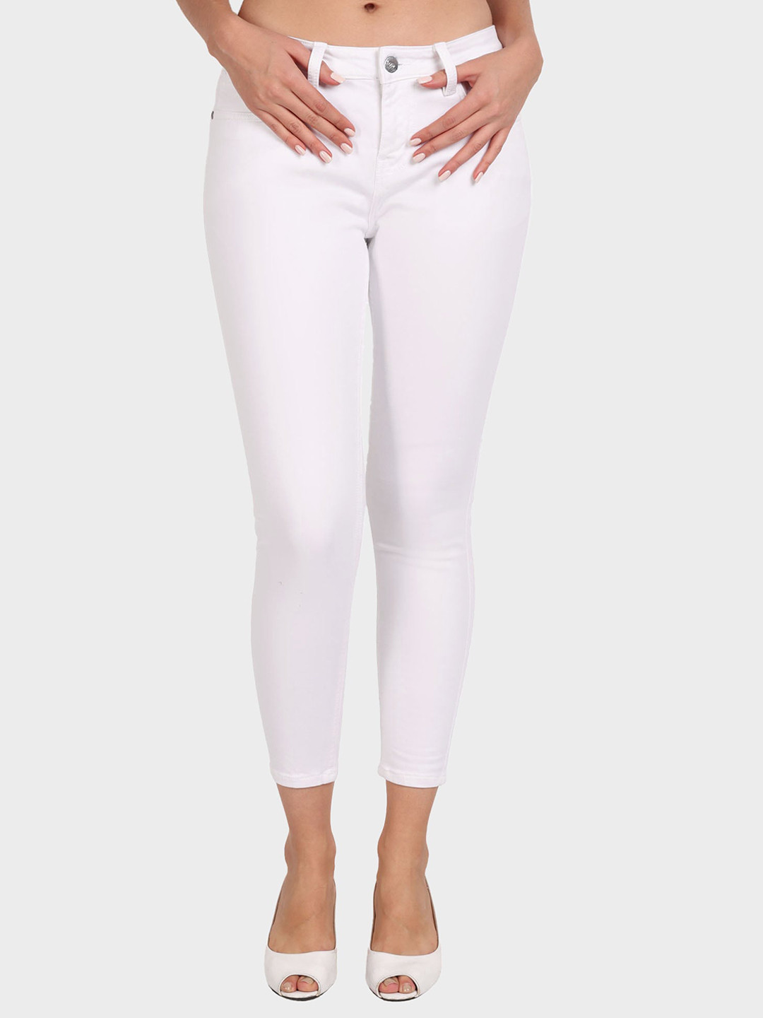 

Roadster Women White Mid-Rise Scarlett Skinny Fit Clean Look Cropped Jeans