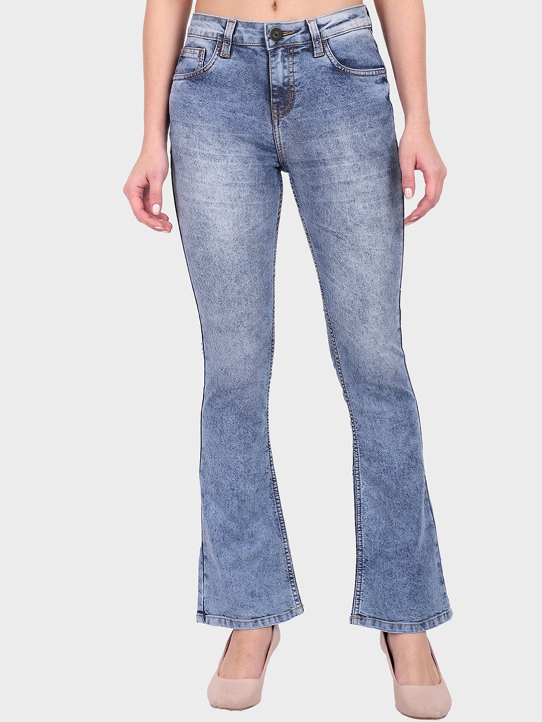 

Roadster Women Blue Mid Rise Boot Cut Heavy Fade Clean Look Copped Jeans