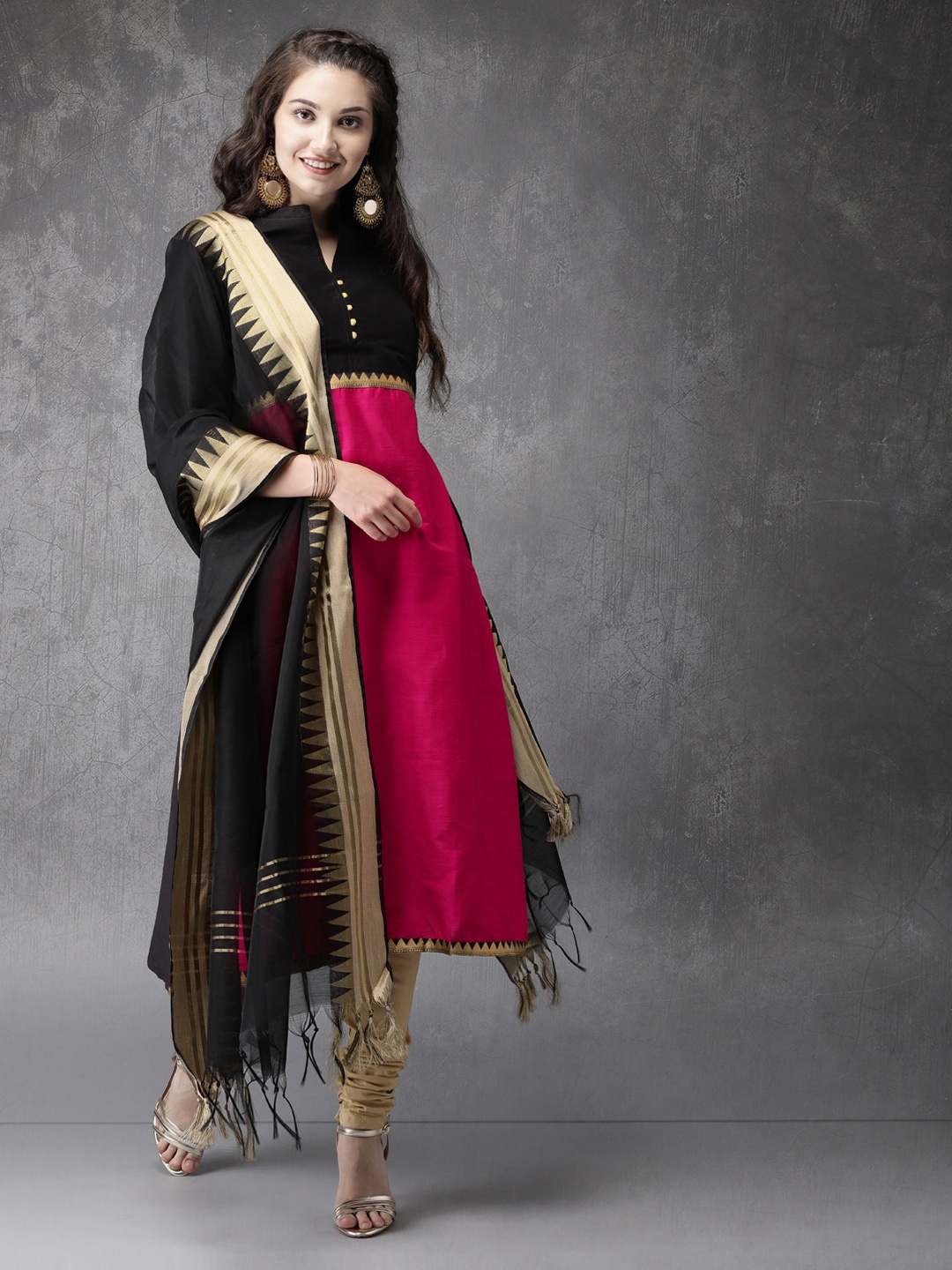 

Anouk Women Black & Pink Colourblocked Kurta with Churidar & Dupatta