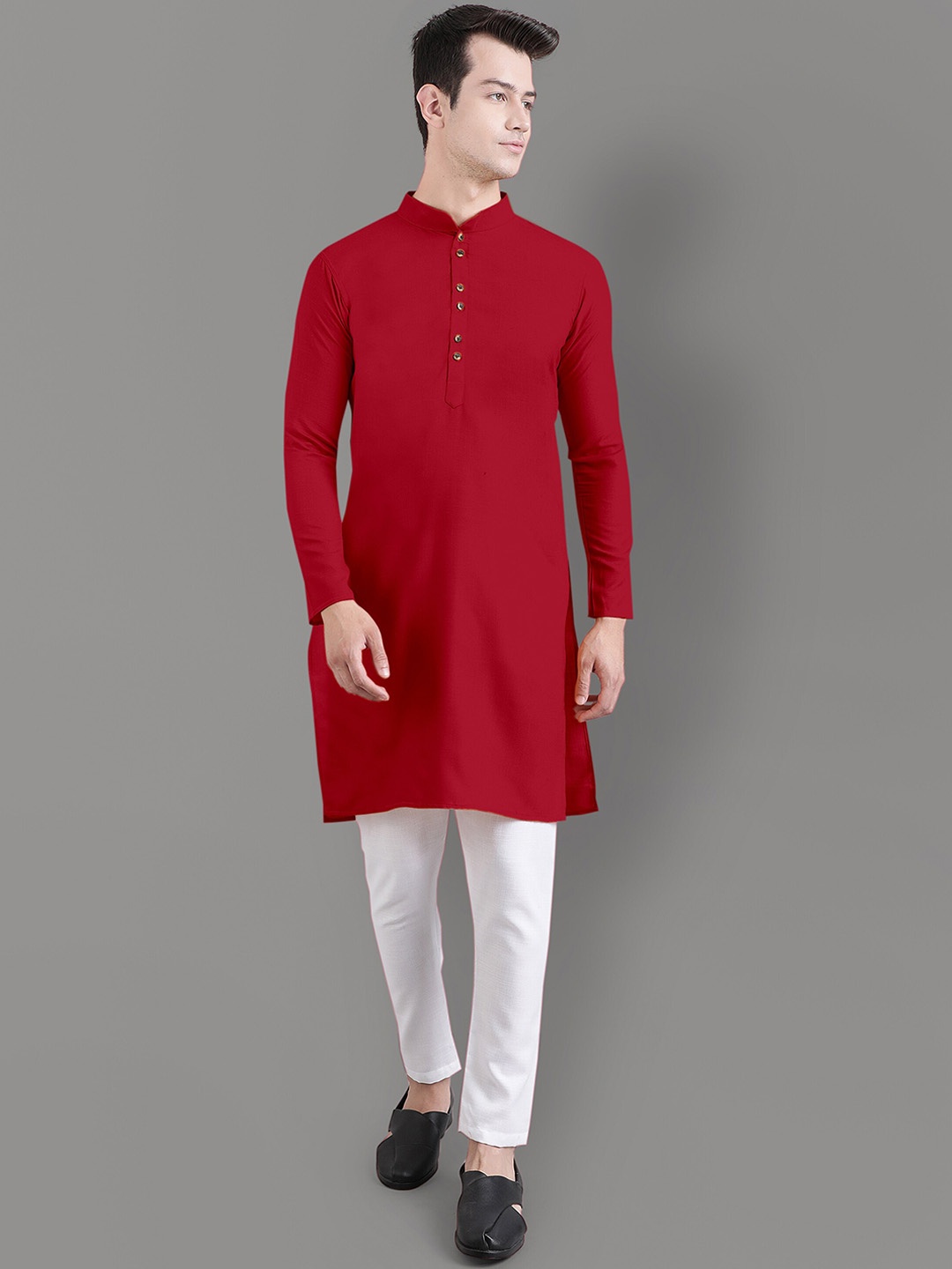 

Murta Trends Solid Kurta with Pyjamas, Red