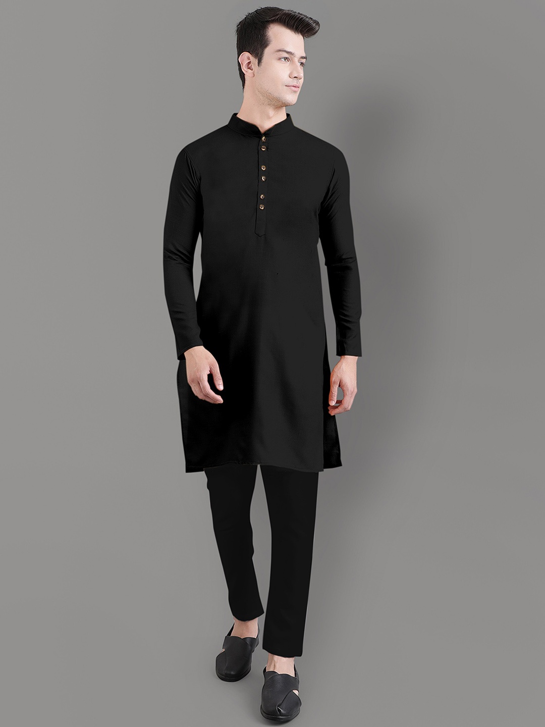 

Murta Trends Regular Kurta with Pyjamas, Black