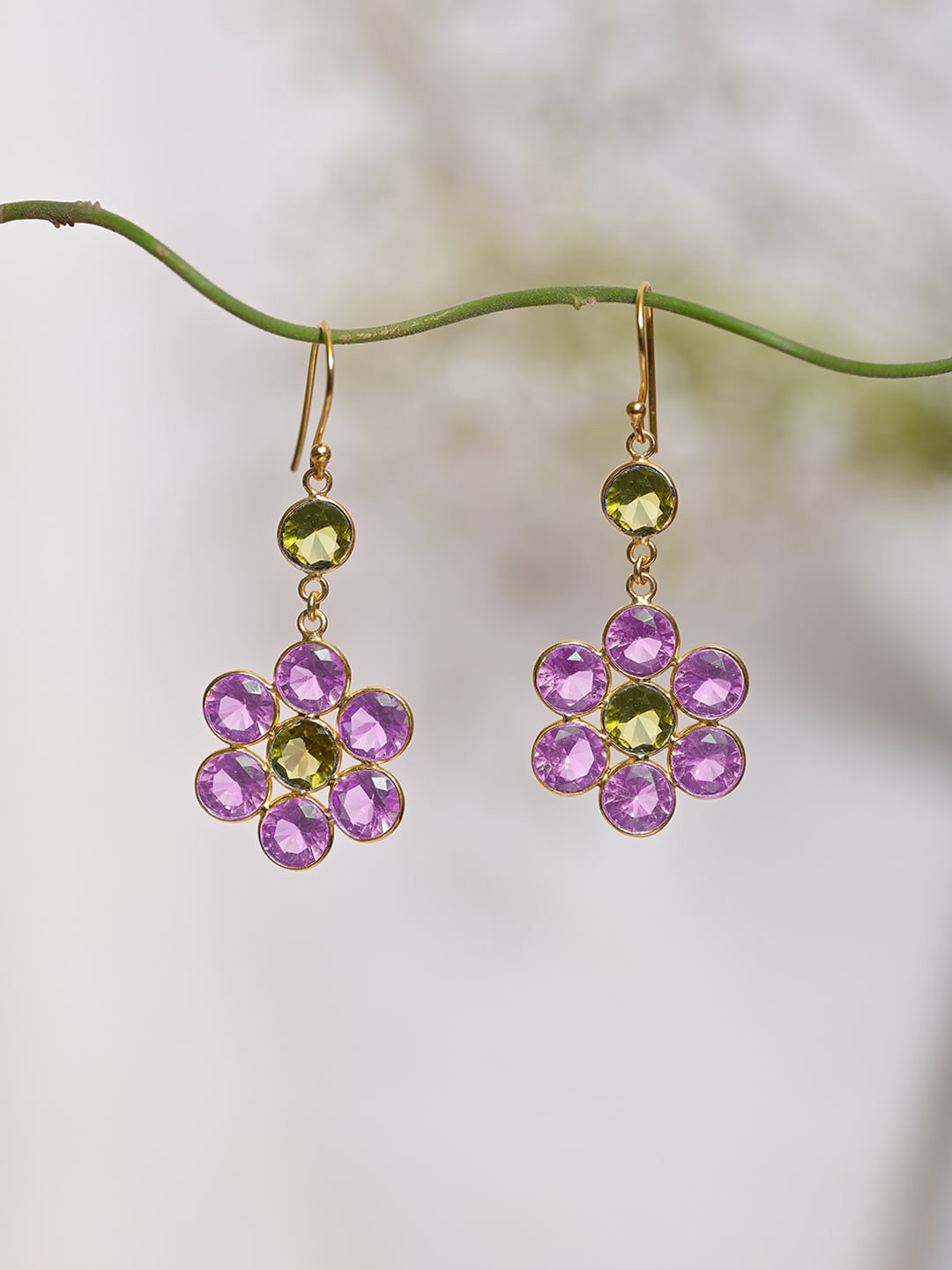 

XPNSV Gold-Plated Contemporary Drop Earrings