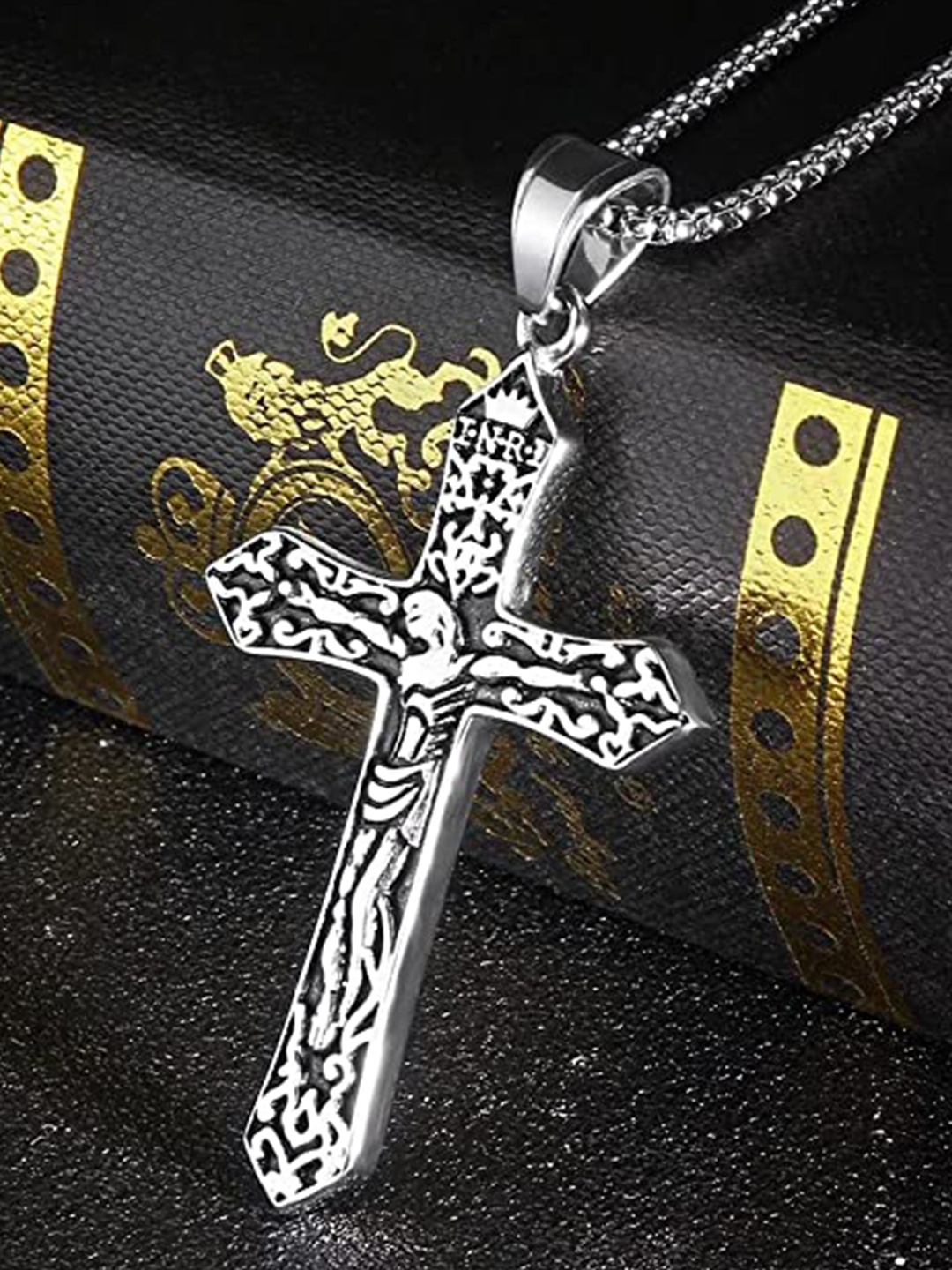 

VIEN Silver-Plated Cross Pendant Antique Chain