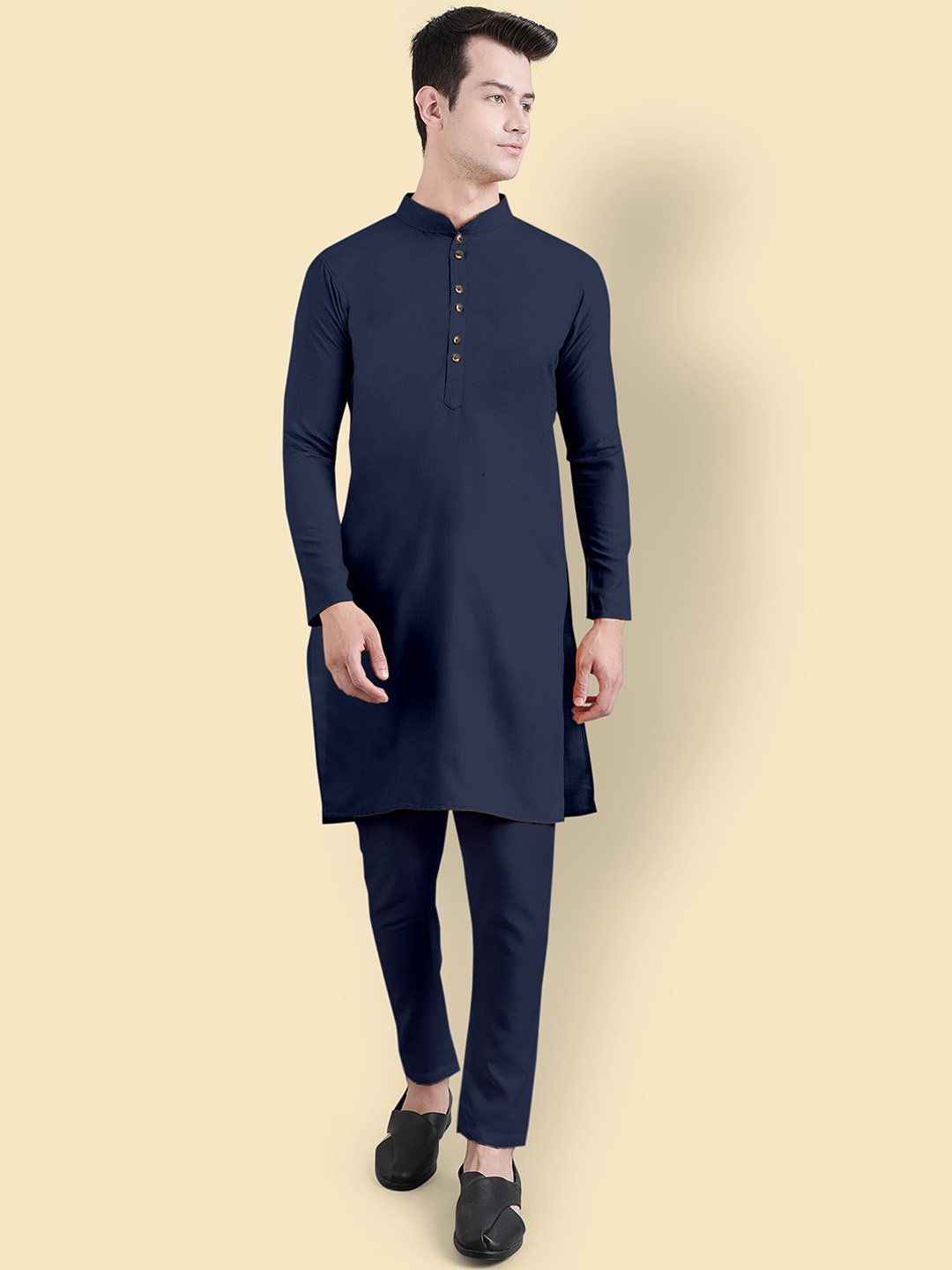 

Murta Trends Mandarin Collar Regular Kurta with Pyjamas, Navy blue