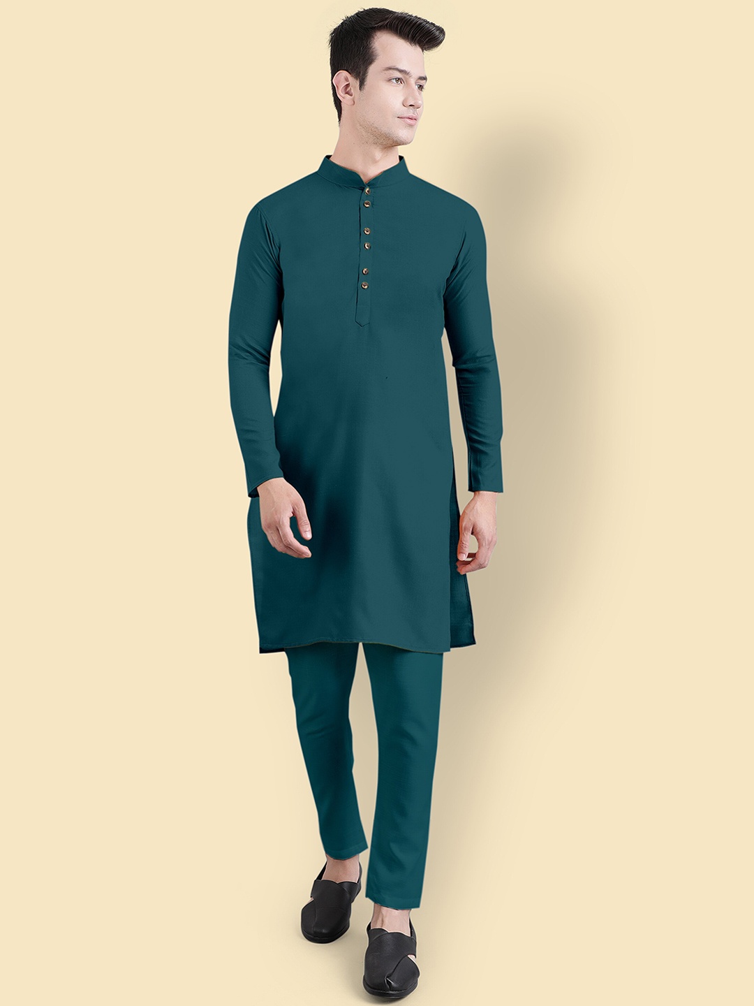 

Murta Trends Mandarin Collar Kurta With Pyjamas, Teal