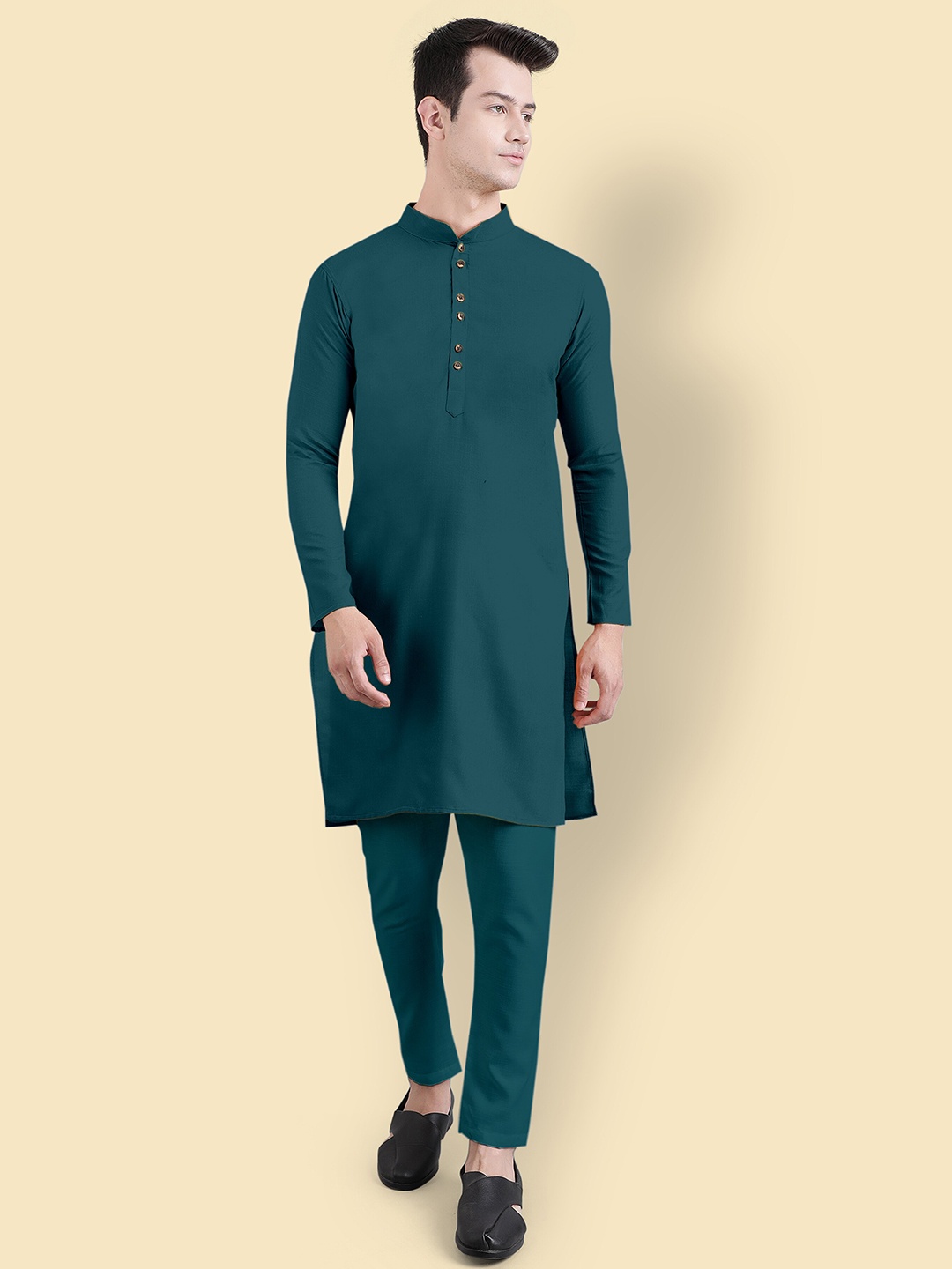 

Murta Trends Mandarin Collar Kurta With Pyjamas, Teal