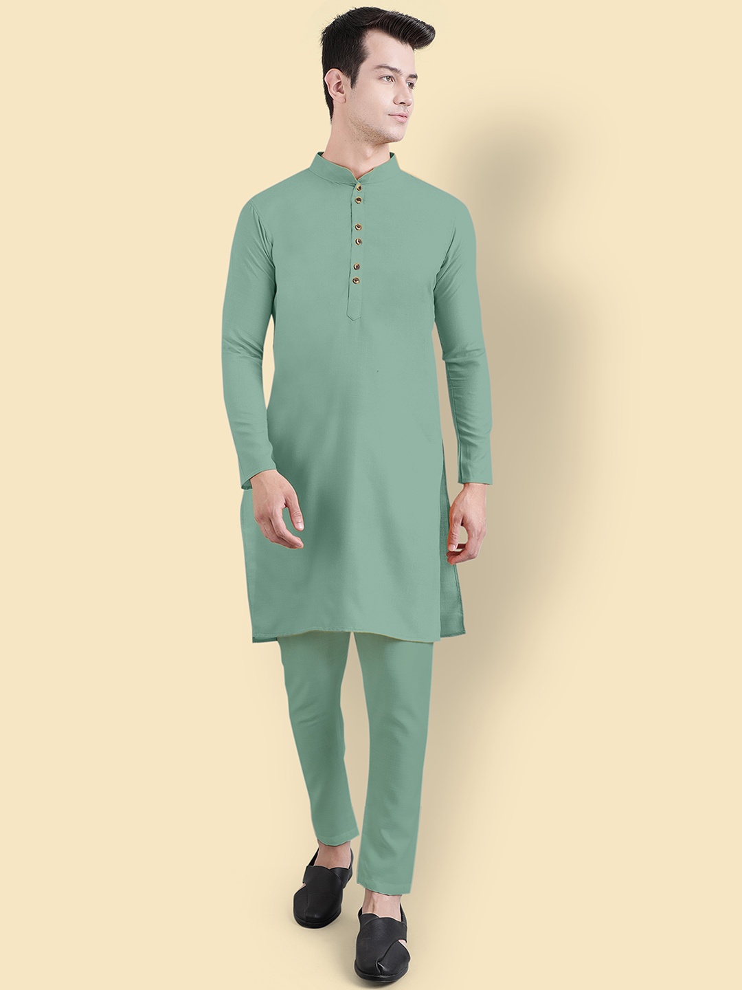 

Murta Trends Mandarin Collar Kurta With Pyjamas, Olive