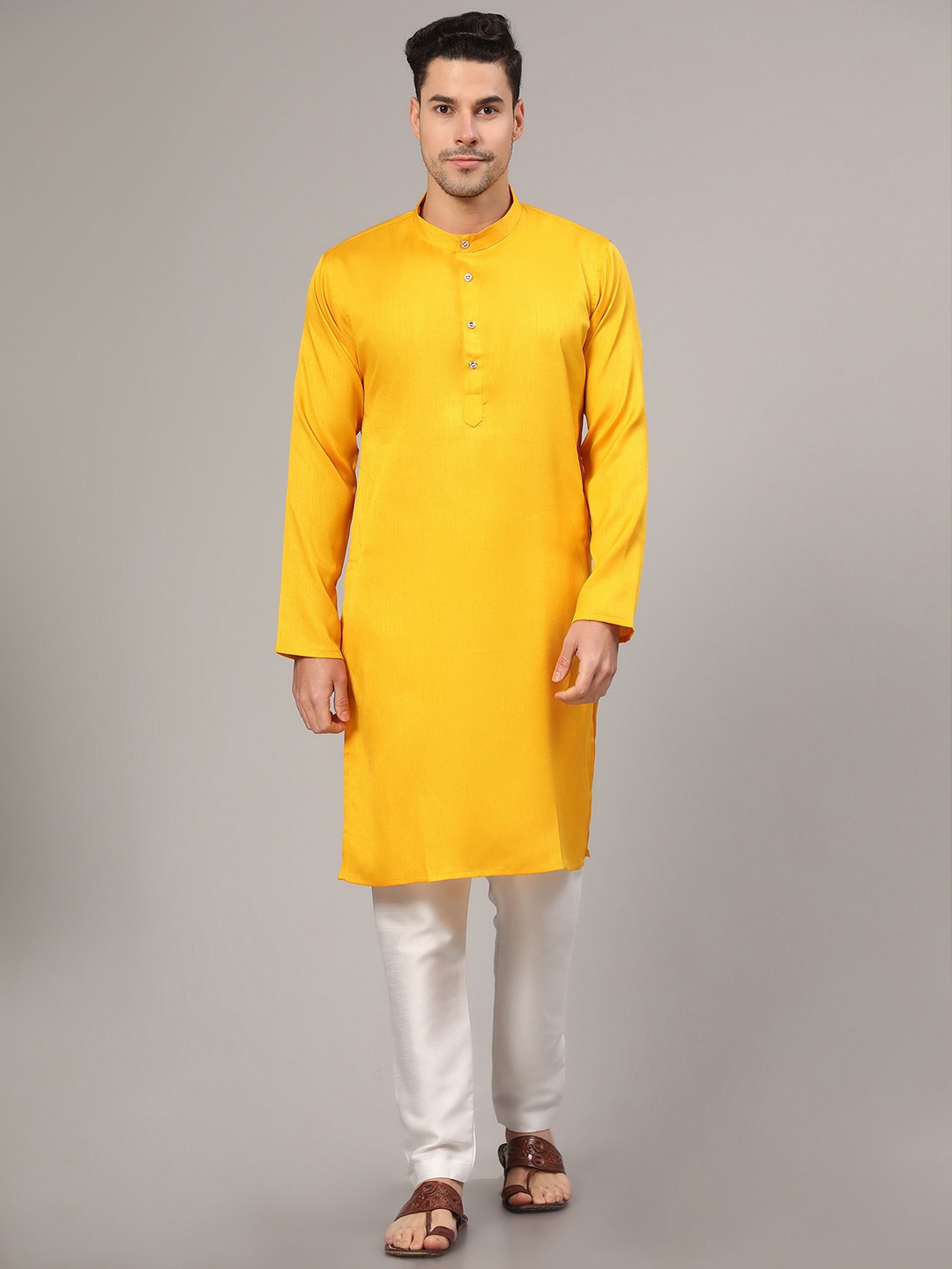 

Murta Trends Regular Kurta with Pyjamas, Yellow