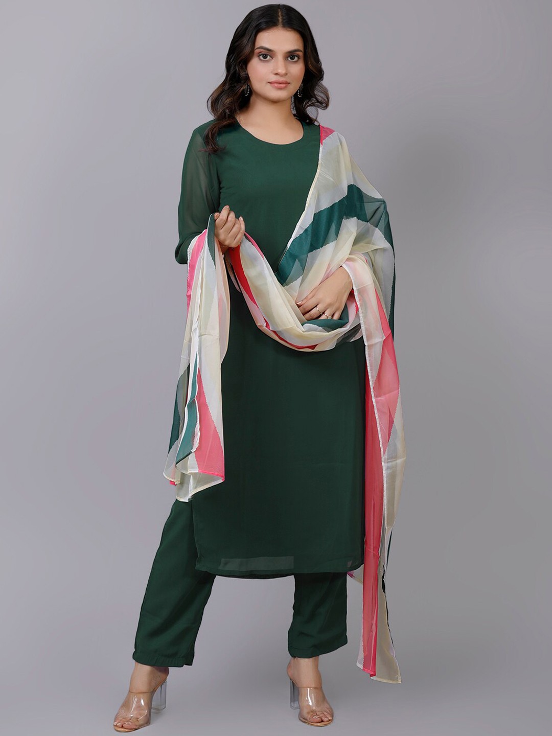 

V TRADITION Georgette Kurta With Trousers & Dupatta, Green