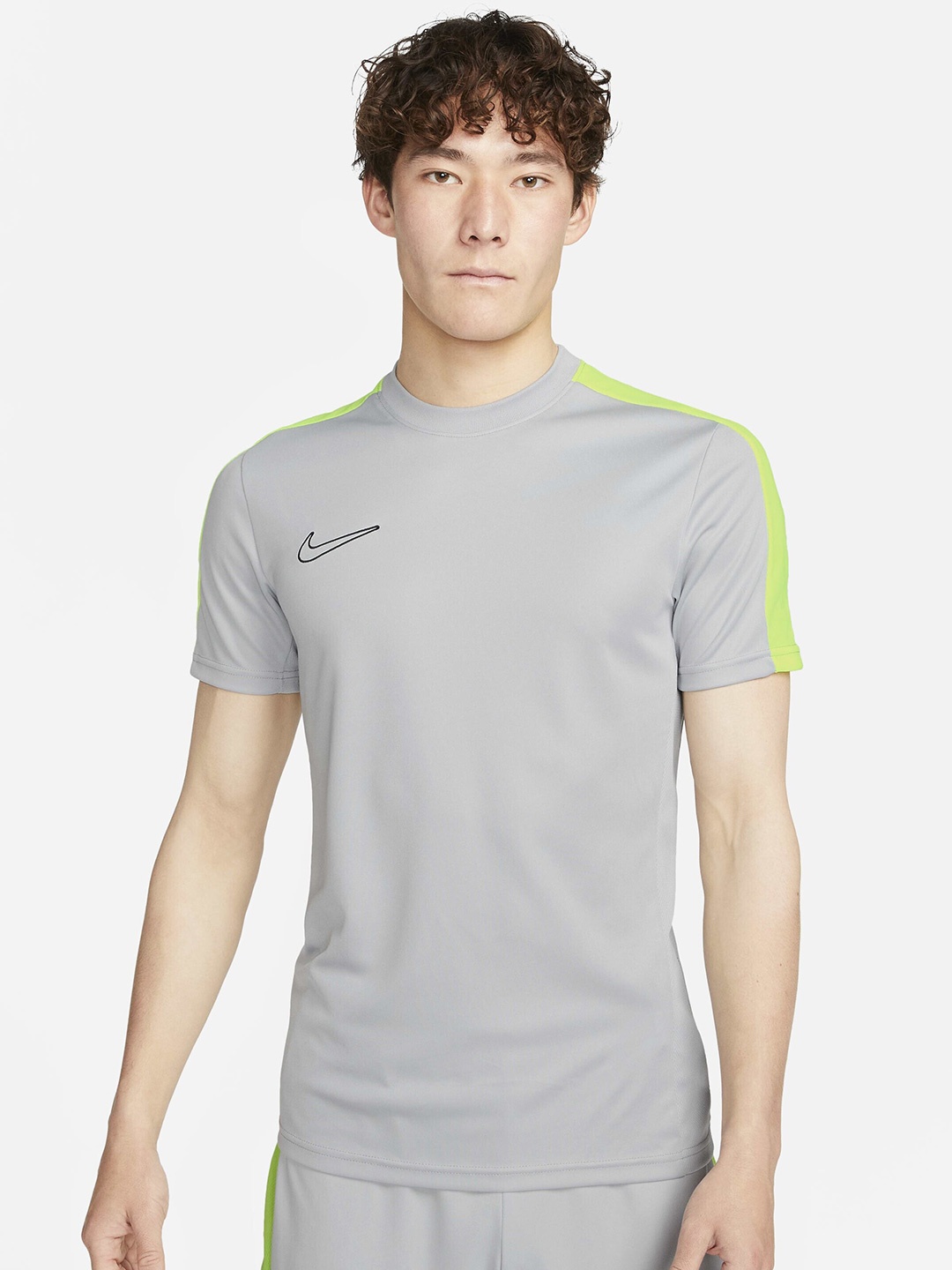 

Nike Men Dri-FIT Academy Short-Sleeve Football T-Shirt, Grey